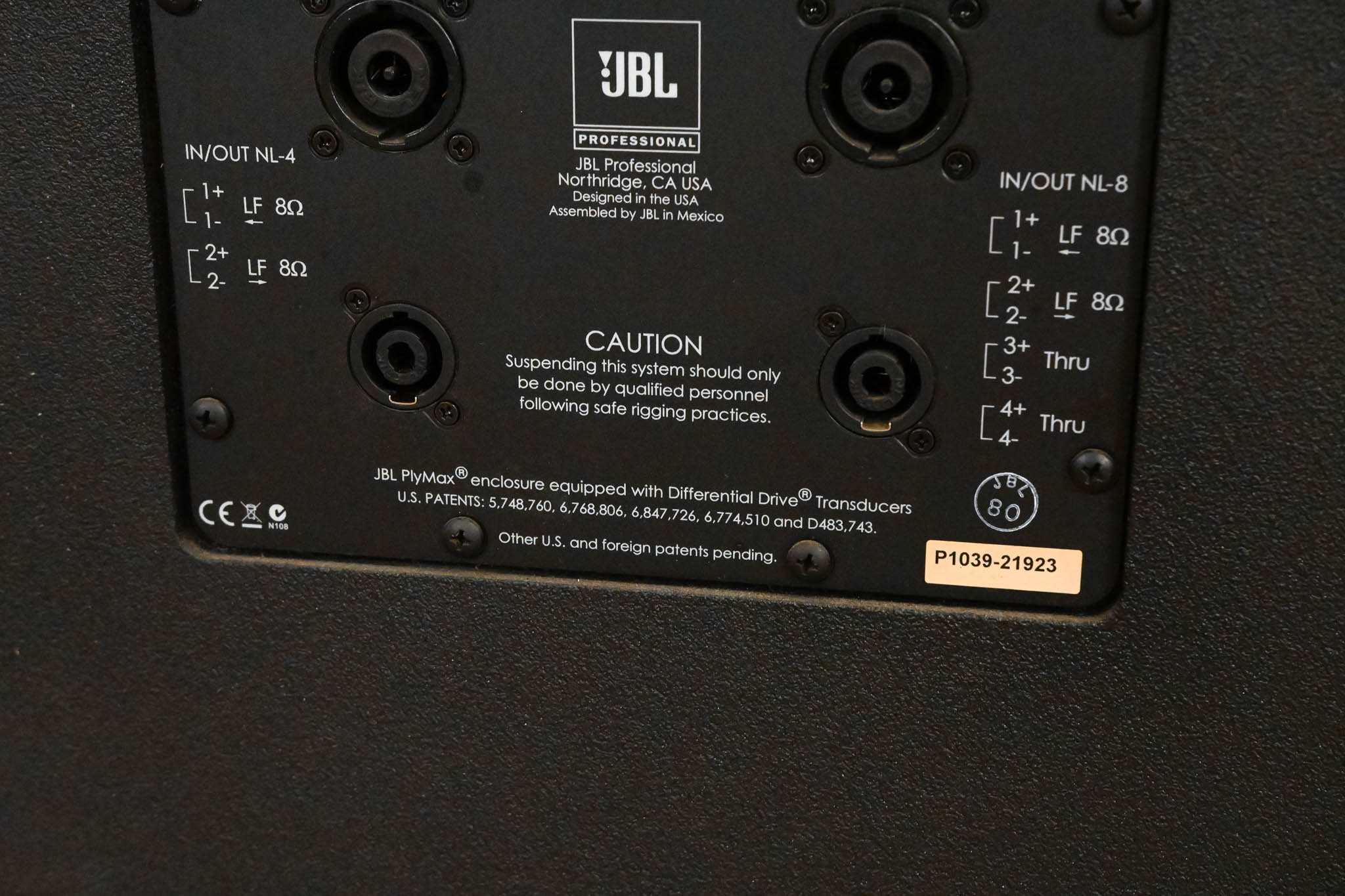 JBL VT4883 Subcompact Dual 12" Cardioid-Arrayable Subwoofer