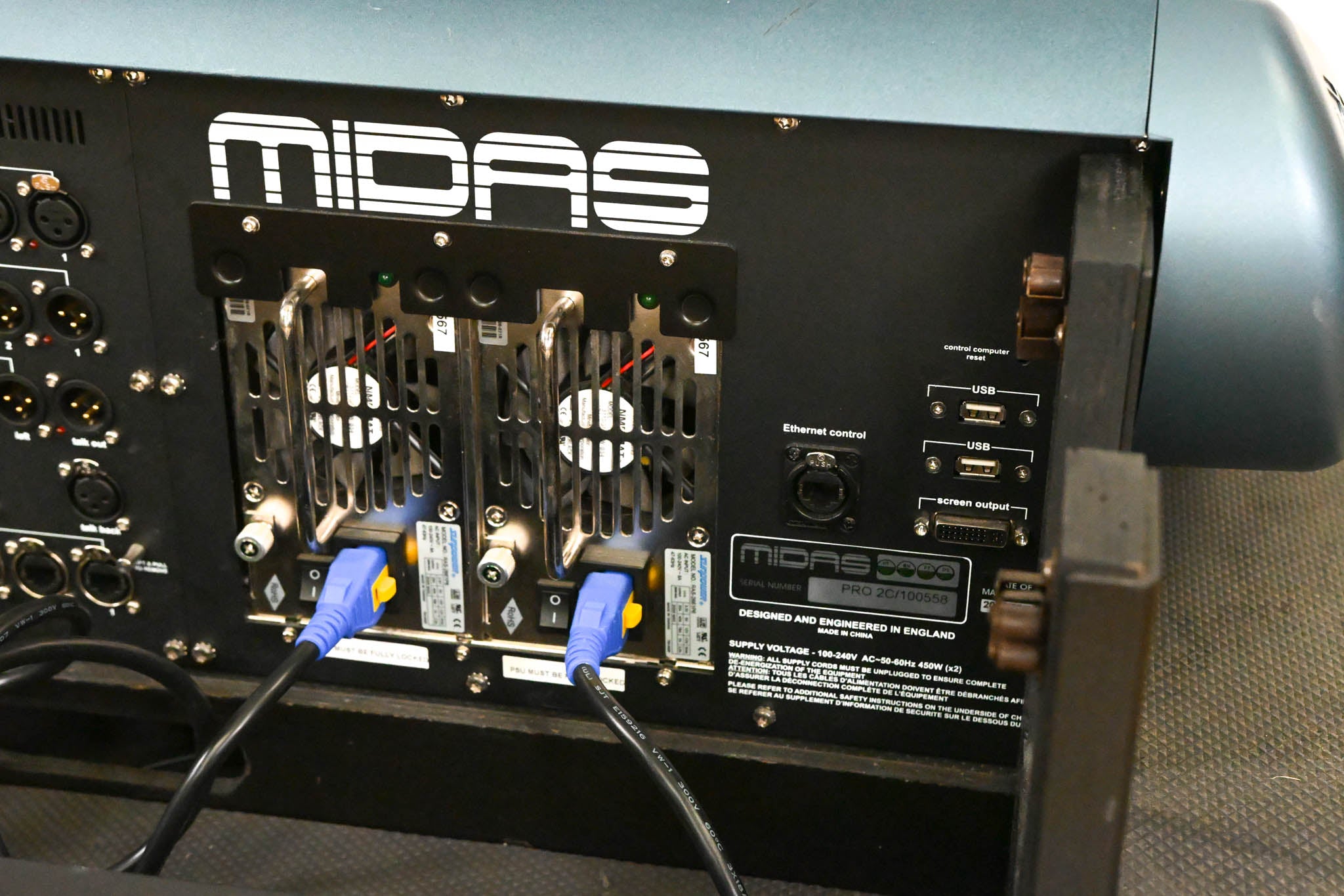 Midas PRO2C Live Digital Audio Mixing Console with Road Case