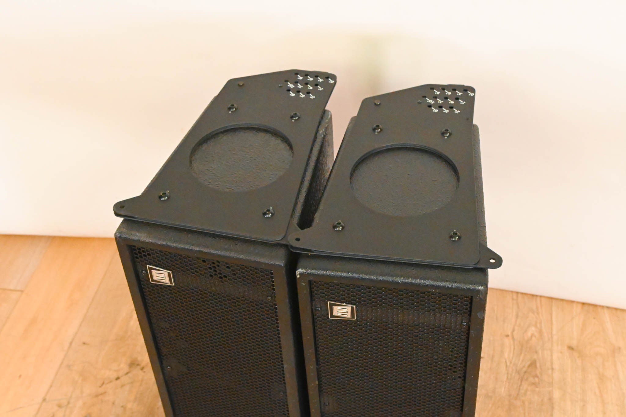 SLS LS8800 Full-Range Line Array Module (PAIR)