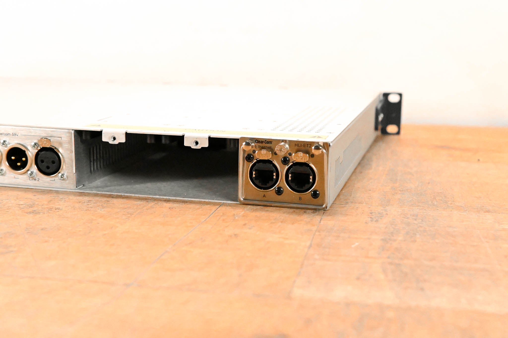 Clear-Com HelixNet HMS-4X 4-Channel Base Station