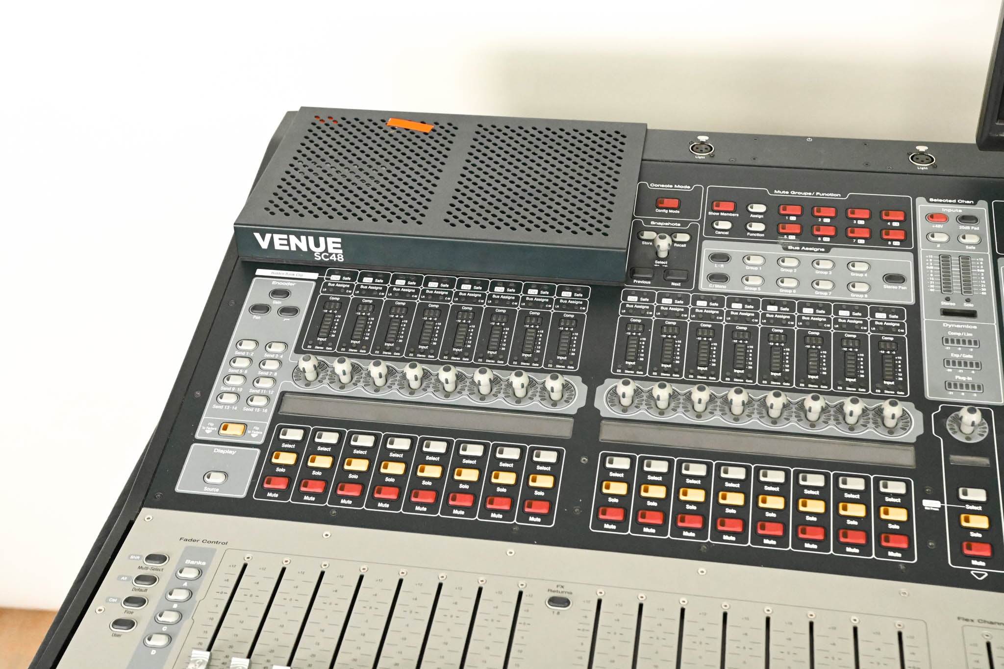 AVID VENUE SC48 Digital Audio Mixing Console