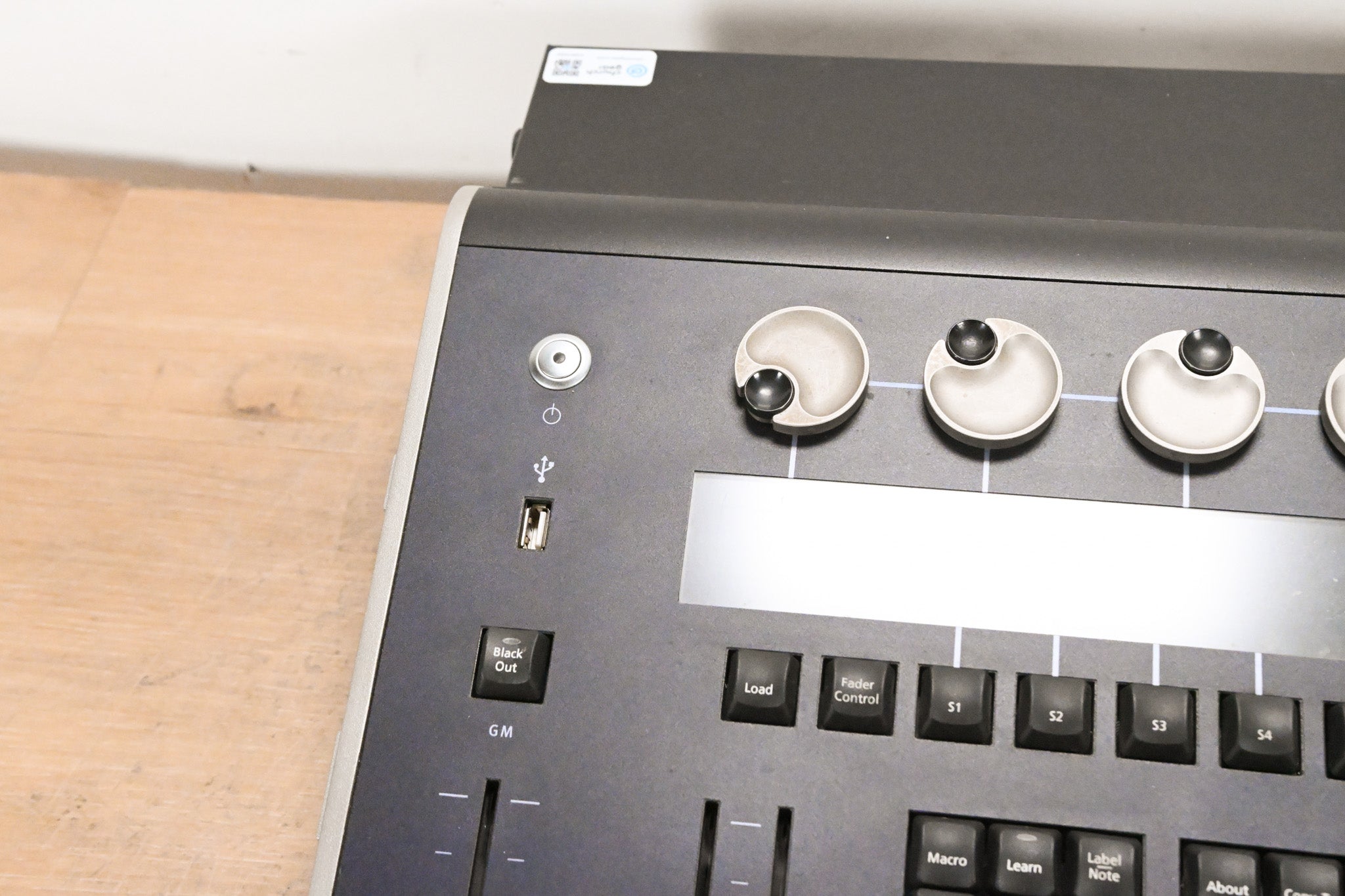 ETC ION 1000 Lighting Console
