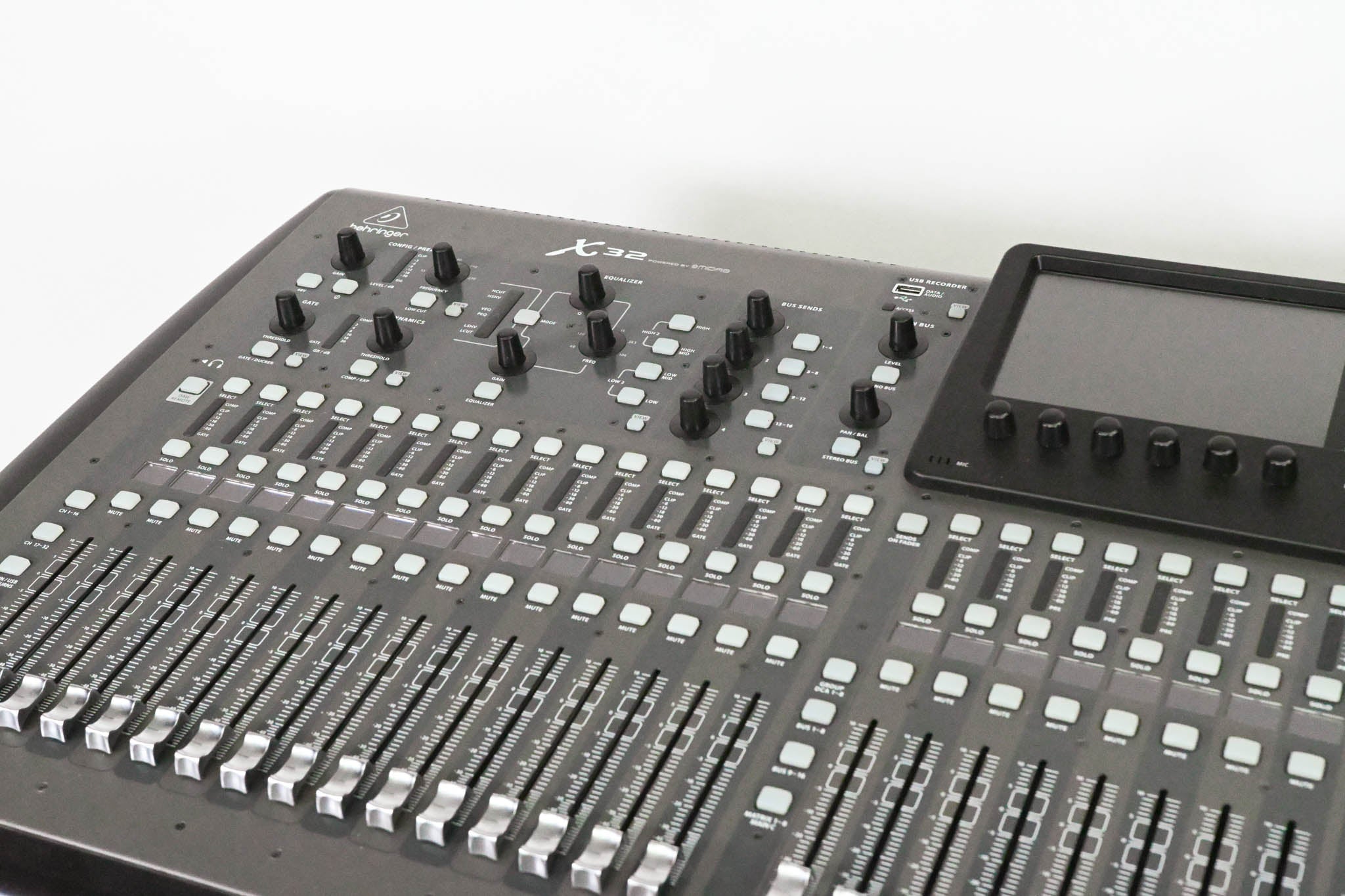 Behringer X32 40-Channel Digital Mixing Console