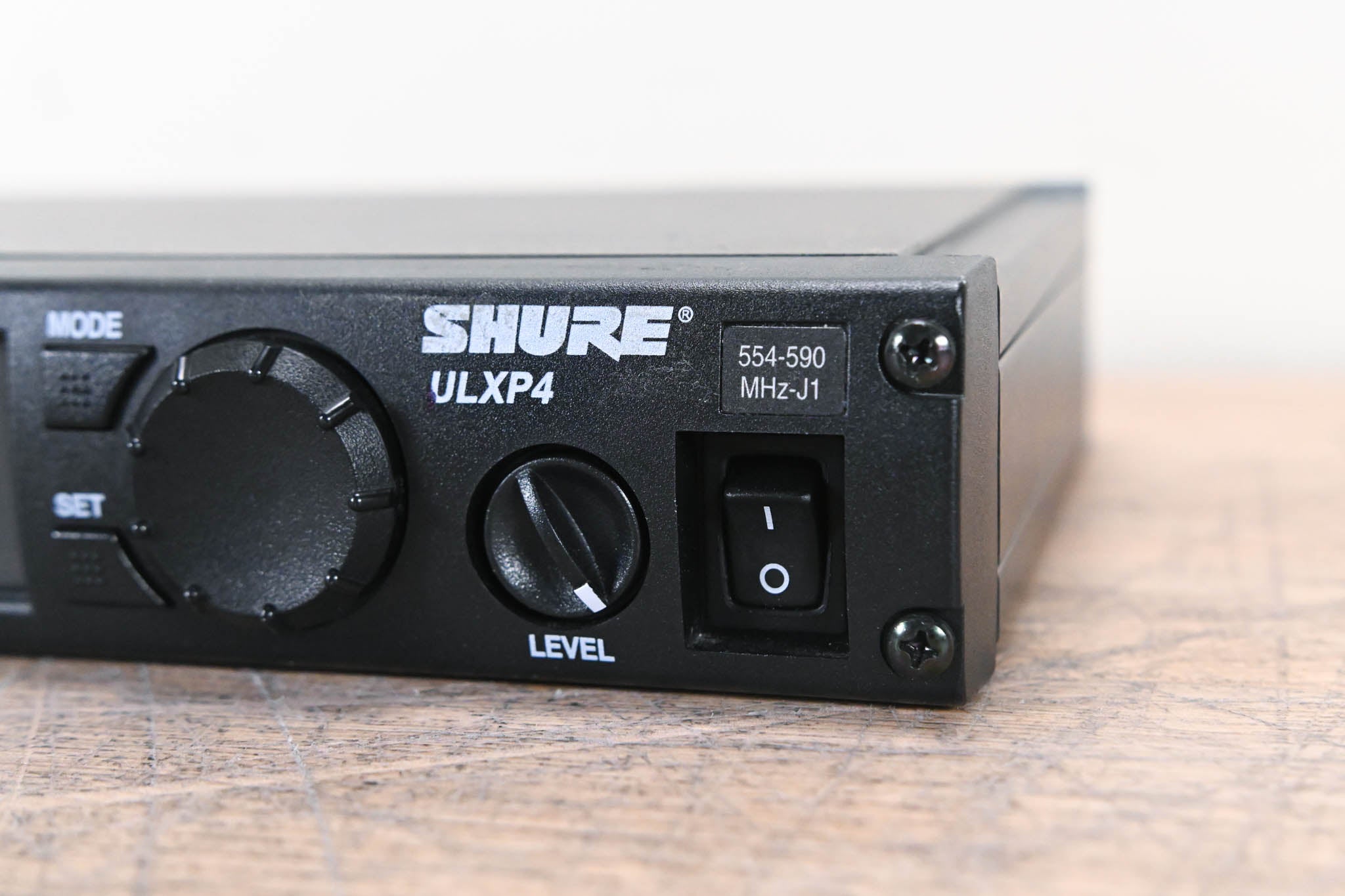 Shure ULXP24/58 Handheld Wireless System - J1 Band: 554-590 MHz