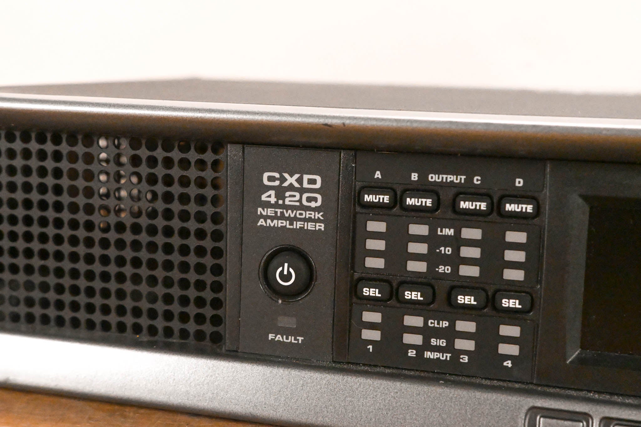 QSC CXD4.2Q 4-Channel, 2000W Network Amplifier