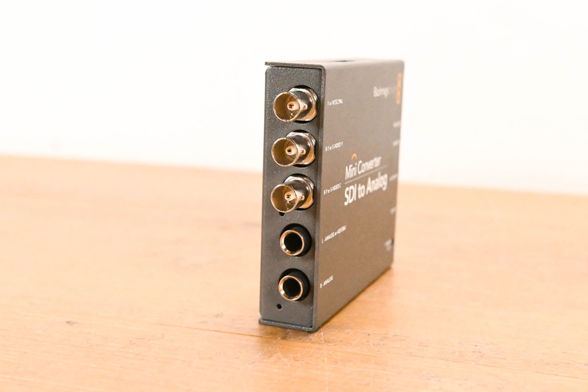 Blackmagic Design Mini Converter SDI to Analog (NO POWER SUPPLY)