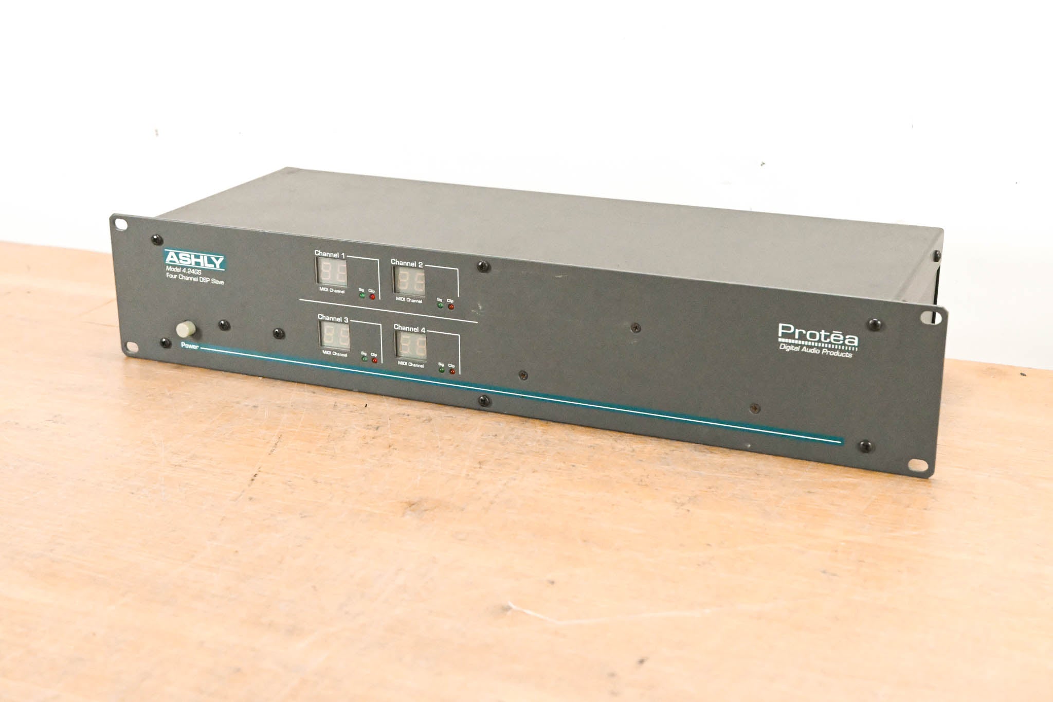 Ashly Protea 4.24GS 4-Channel Digital Graphic Equalizer Slave
