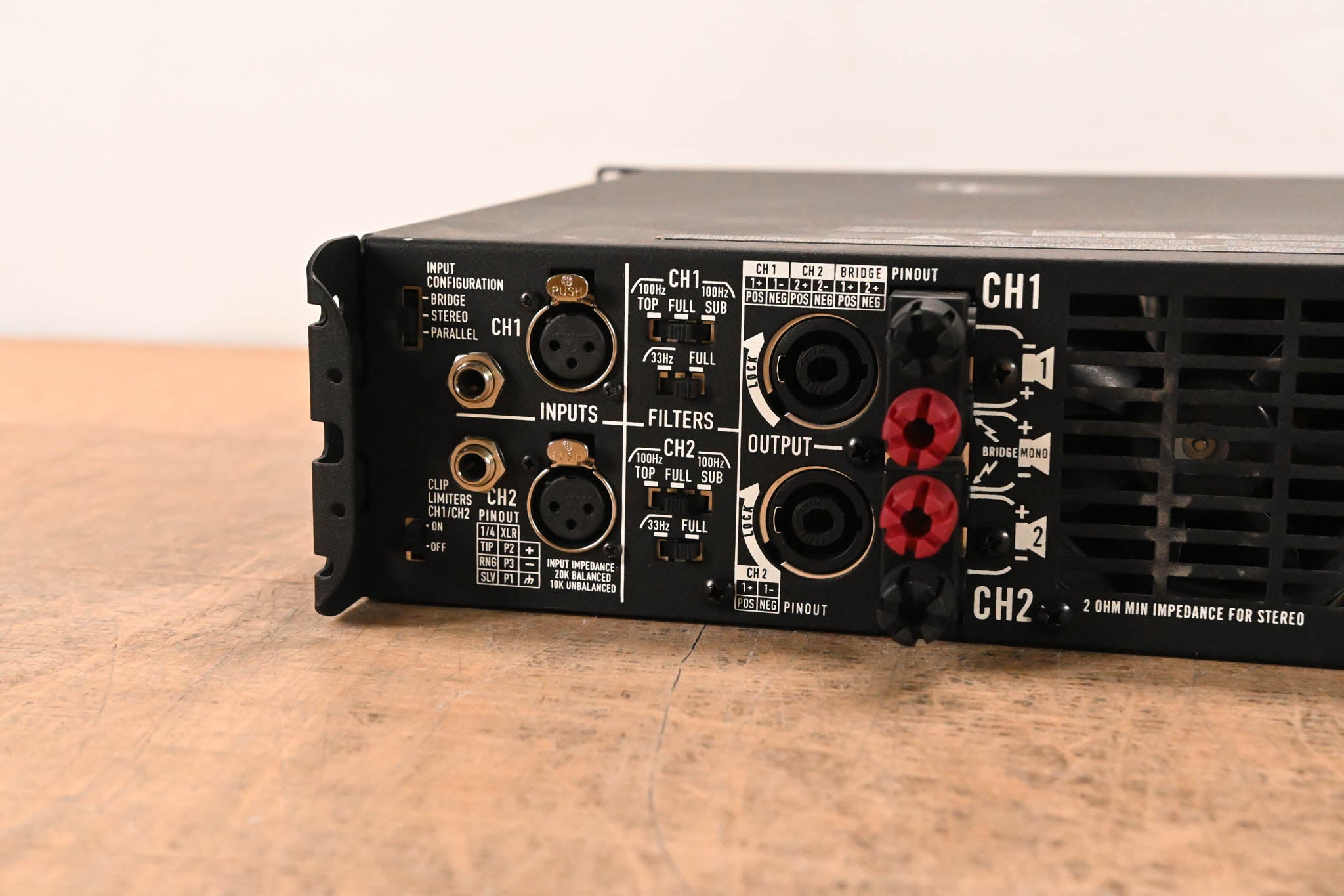 QSC PLX3102 2-Channel Power Amplifier