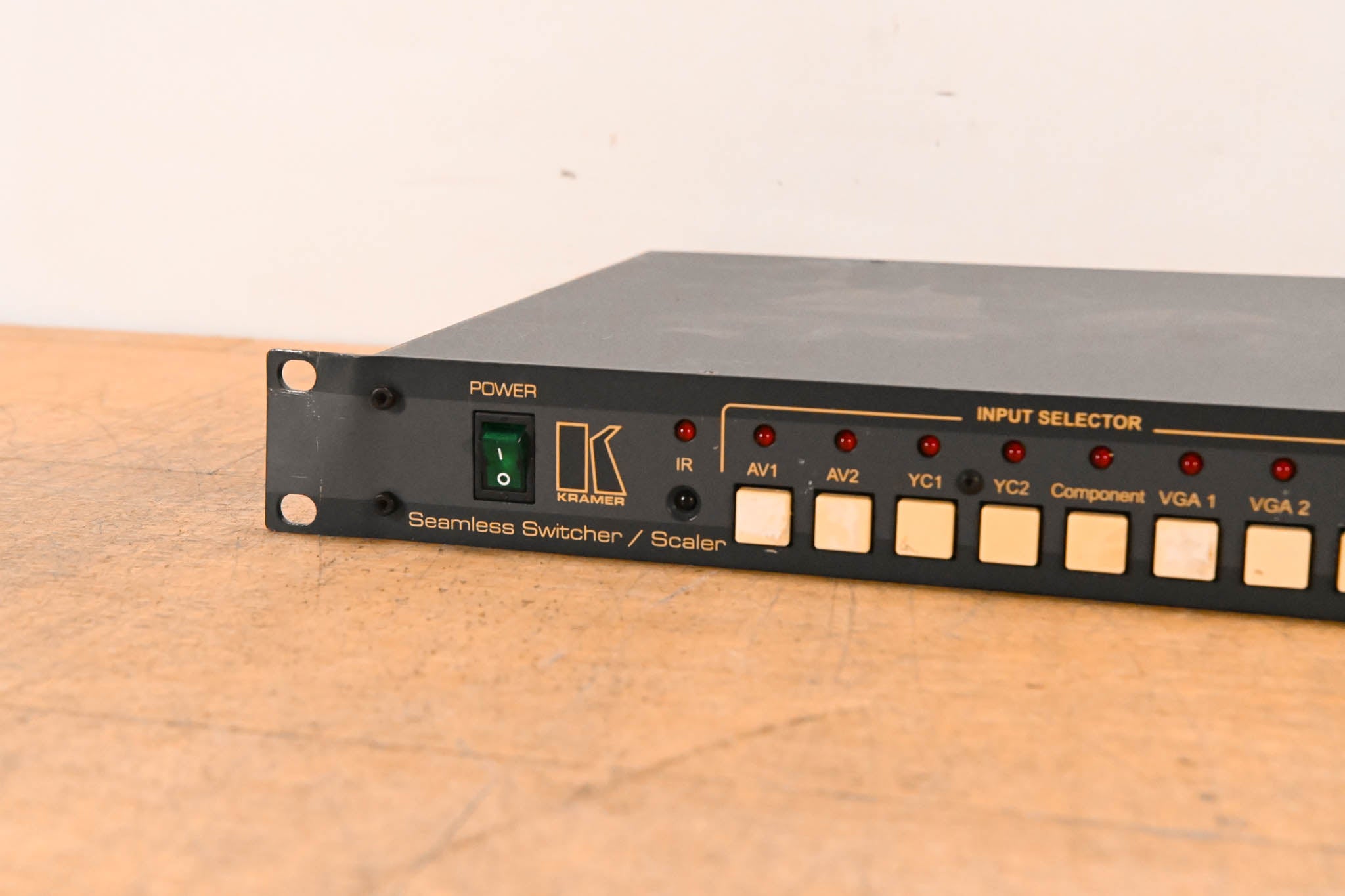 Kramer VP-724DS 8-Input Seamless Switcher / Scaler