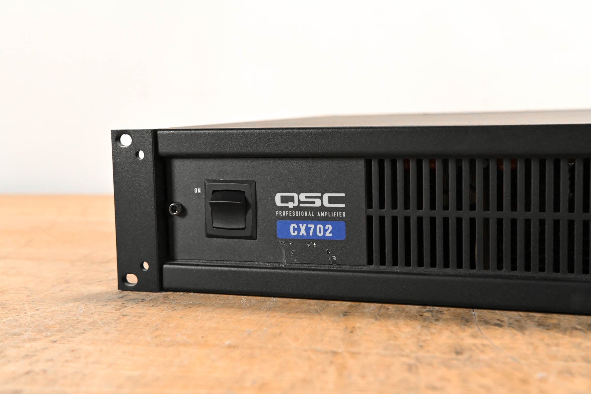 QSC CX702 2-Channel 700W Power Amplifier