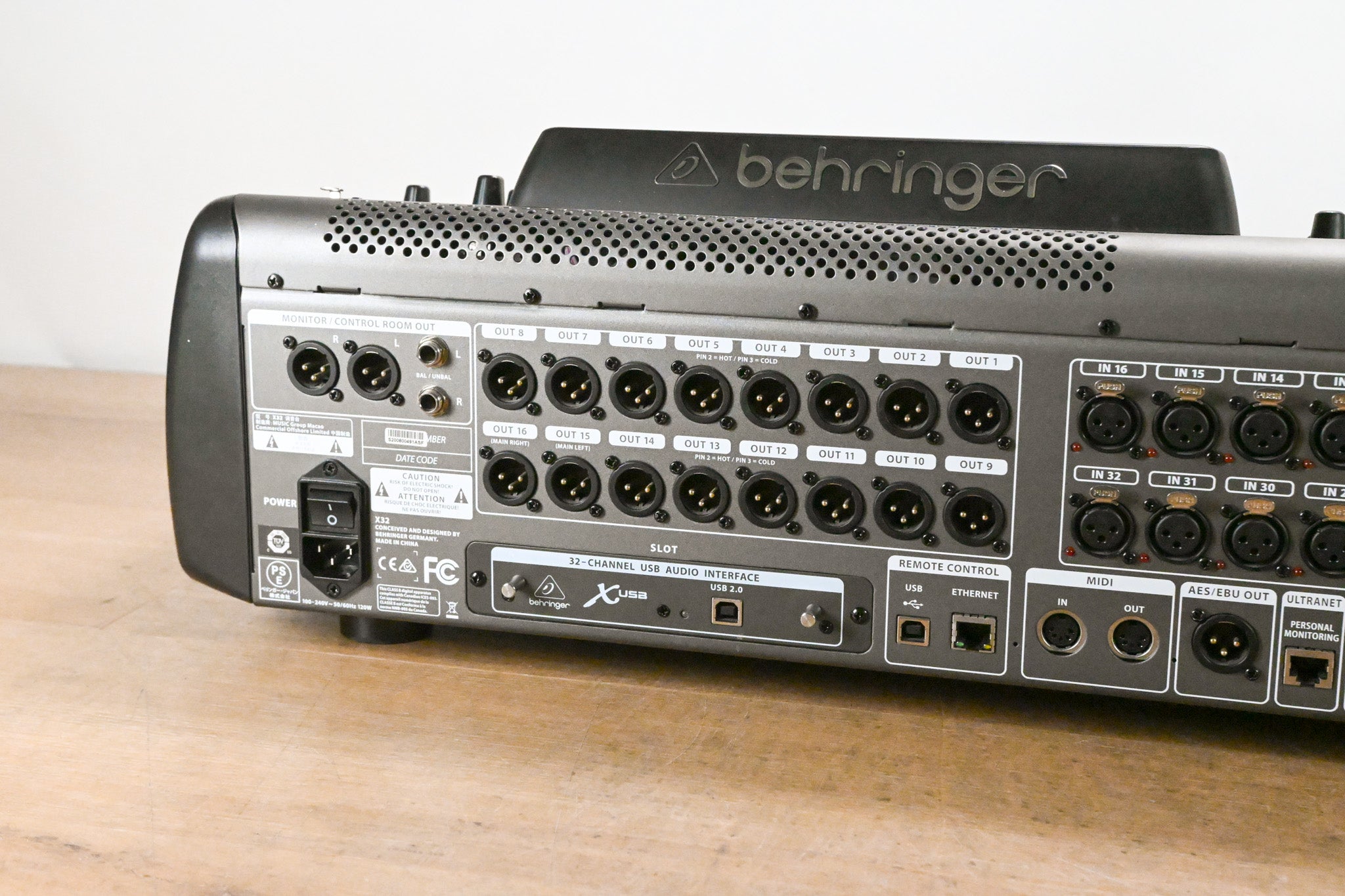 Behringer X32 40-Channel Digital Mixing Console