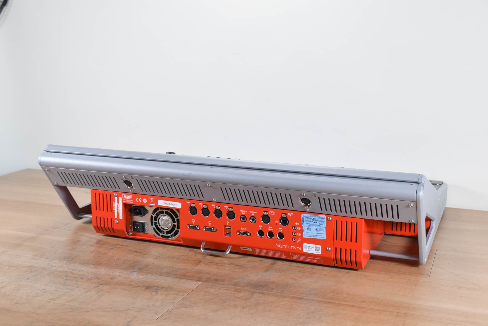 Jands Vista T2/T4 Digital Lighting Console