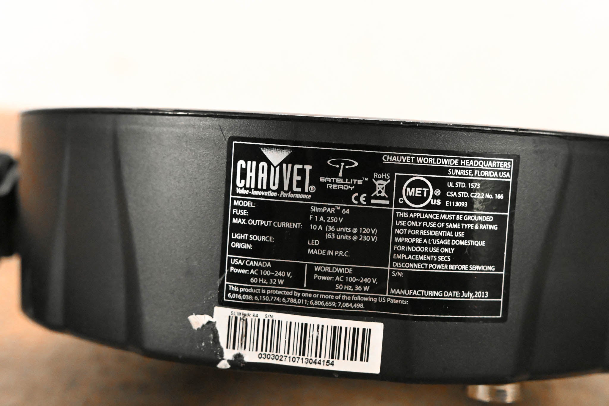 Chauvet SlimPAR 64 Par-style LED Lighting Fixture