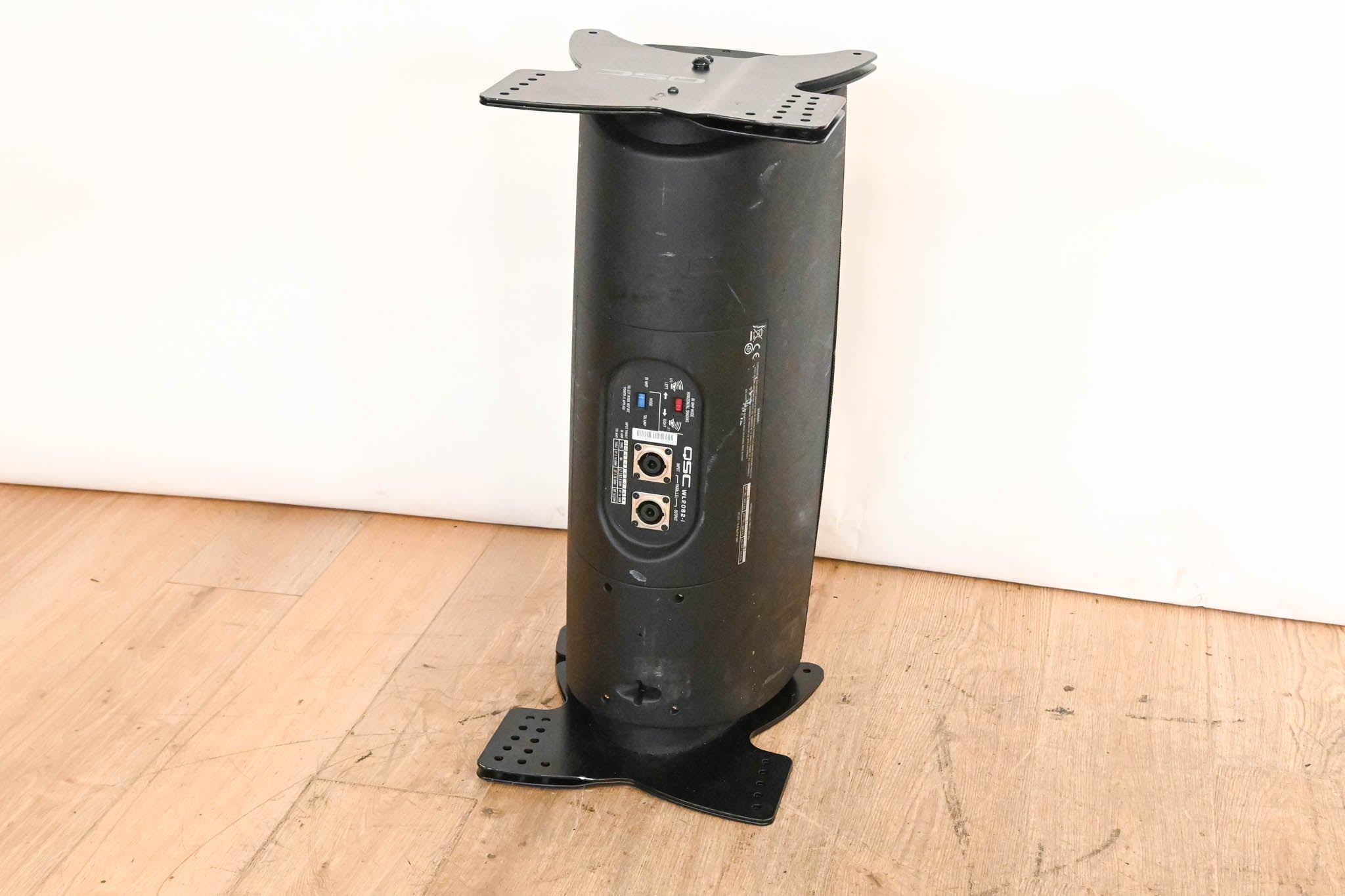 QSC WL2082-i Installation Line Array Loudspeaker