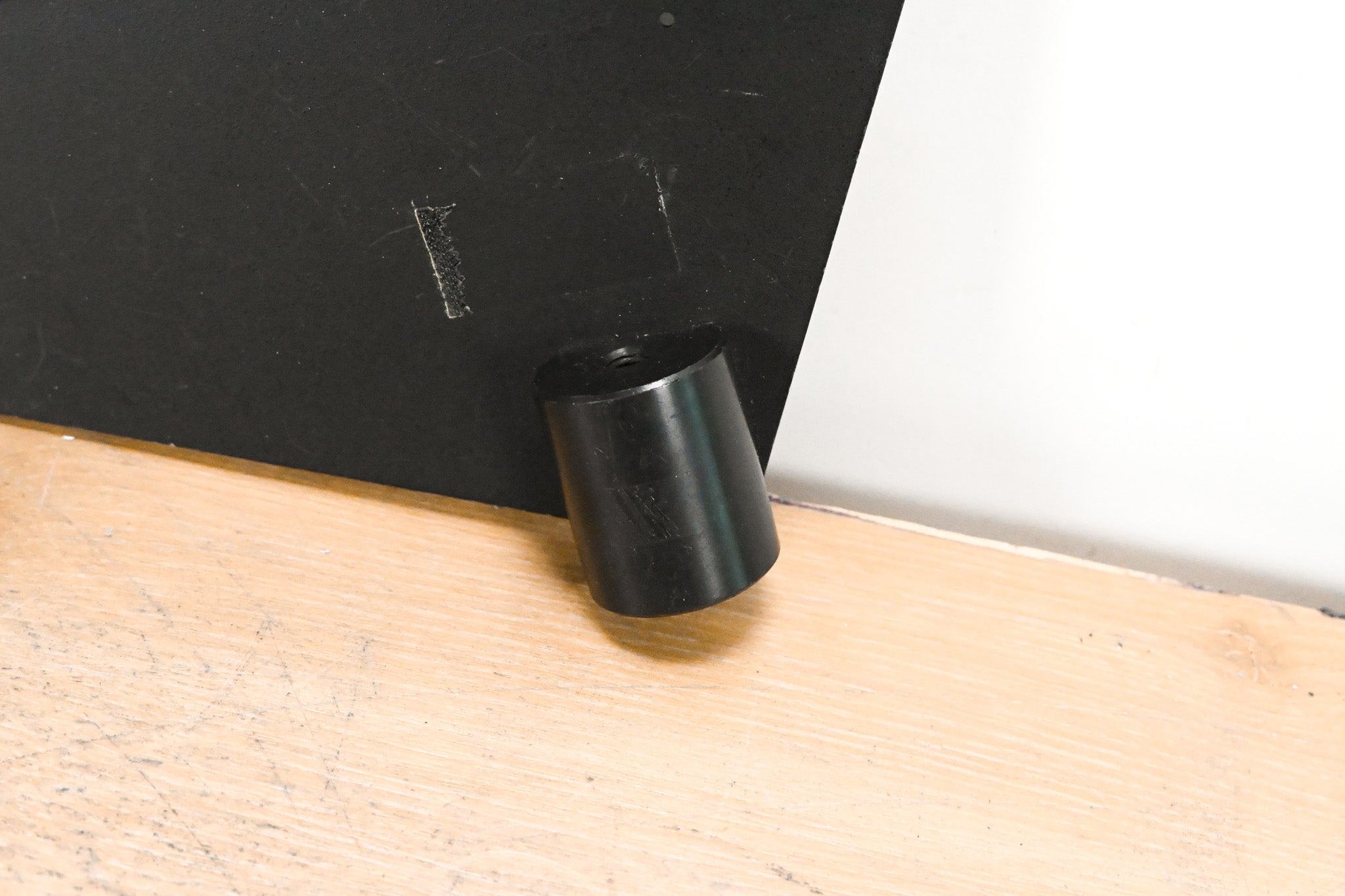 Sennheiser A-2003-UHF Passive Directional Antenna - 450-960 MHz