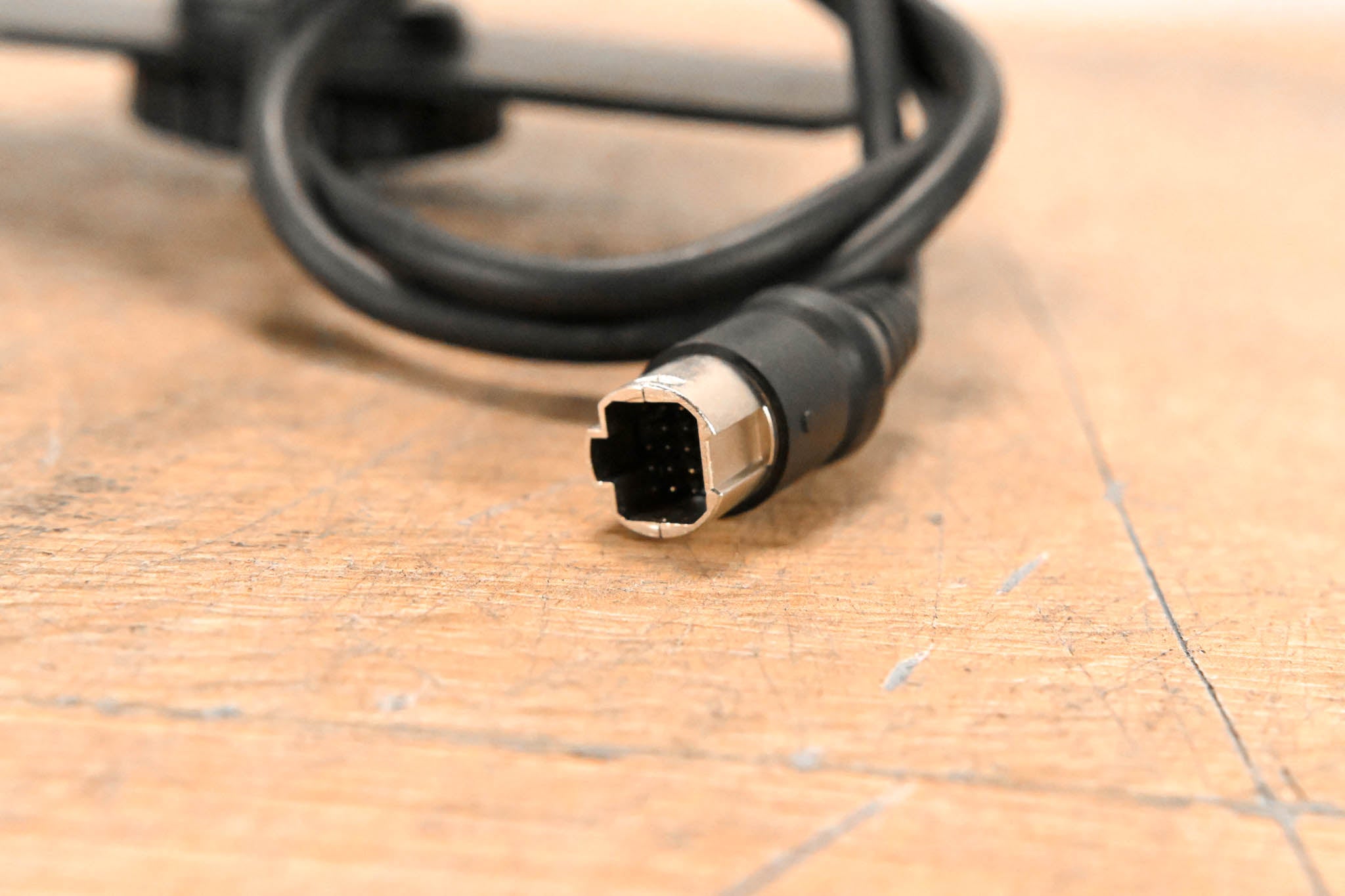 Sony DXF-C50WA 5-inch LCD Color Viewfinder for HXC-D70 SD/HD Camera