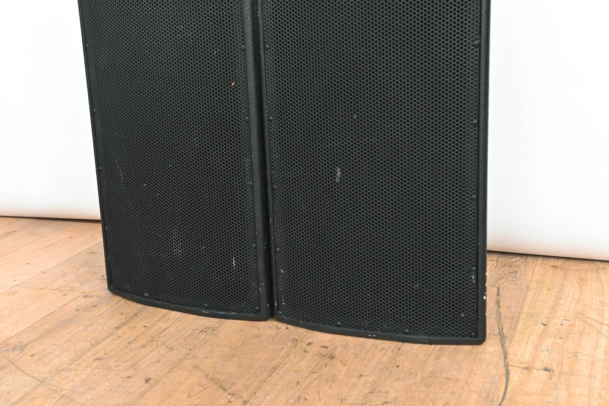 EAW MK2394 Passive Two-Way Full-Range Loudspeaker  90° × 45° (PAIR)