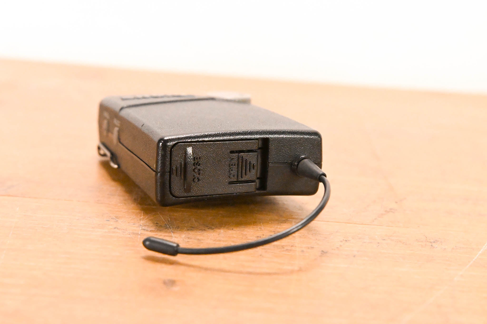 Shure PSM 400 In-Ear Monitoring System - 722-746 MHz (NO POWER SUPPLY)