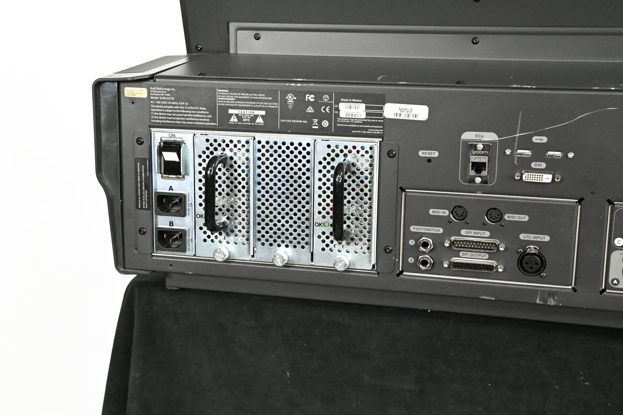 AVID VENUE S6L-24D Surface with E6L-112 Engine & Stage 64 64x32 I/O Rack