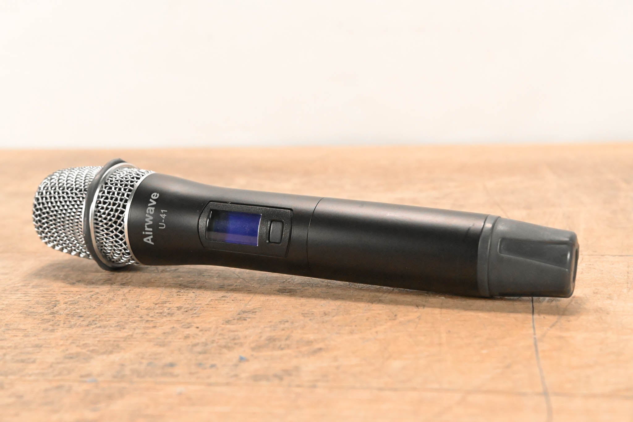 Airwave Technologies U-41 Handheld Transmitter Microphone - 514-542 MHz