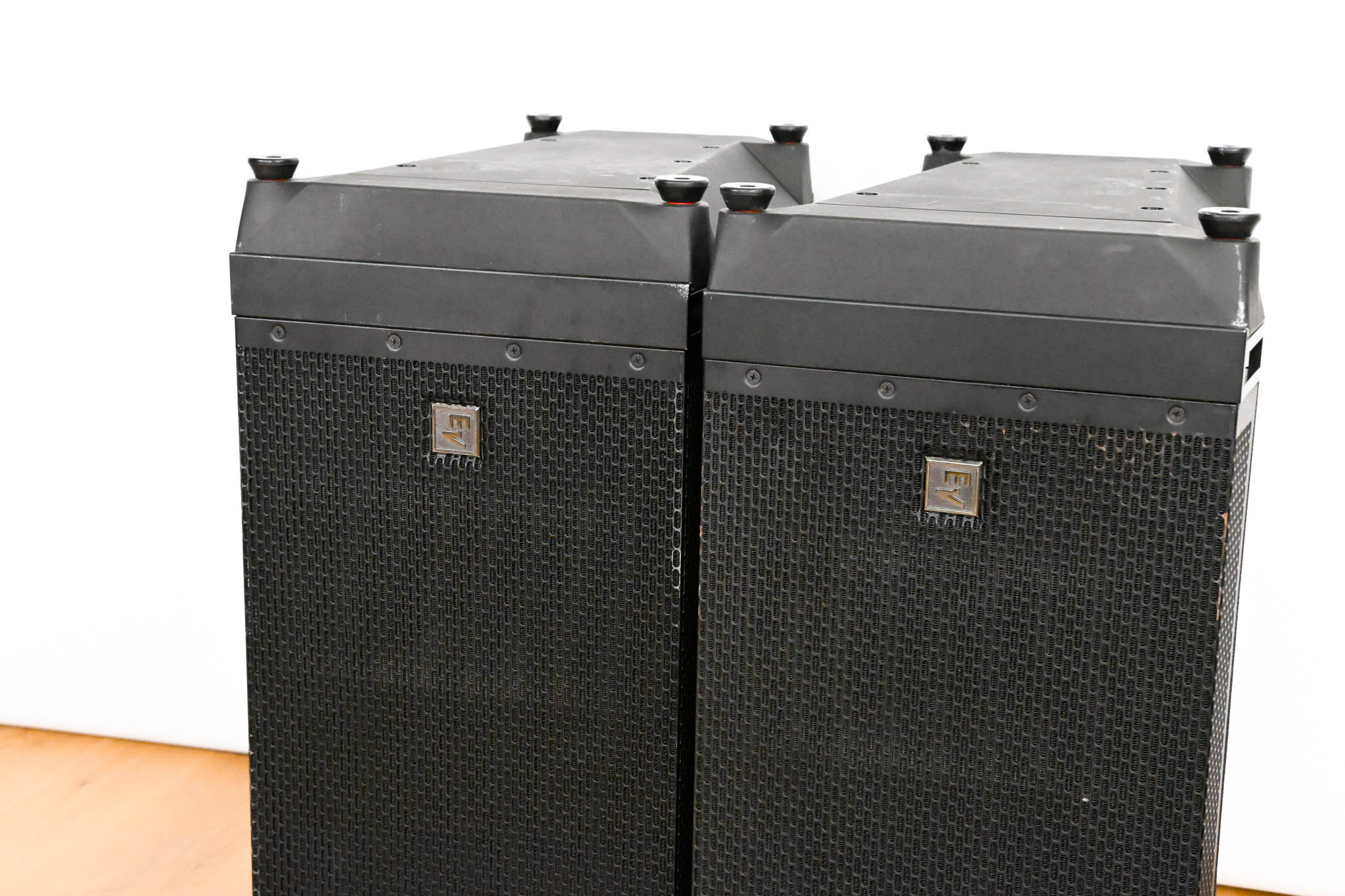 Electro-Voice (EV) X2-212/90 12" Vertical Line Array Loudspeaker (PAIR)
