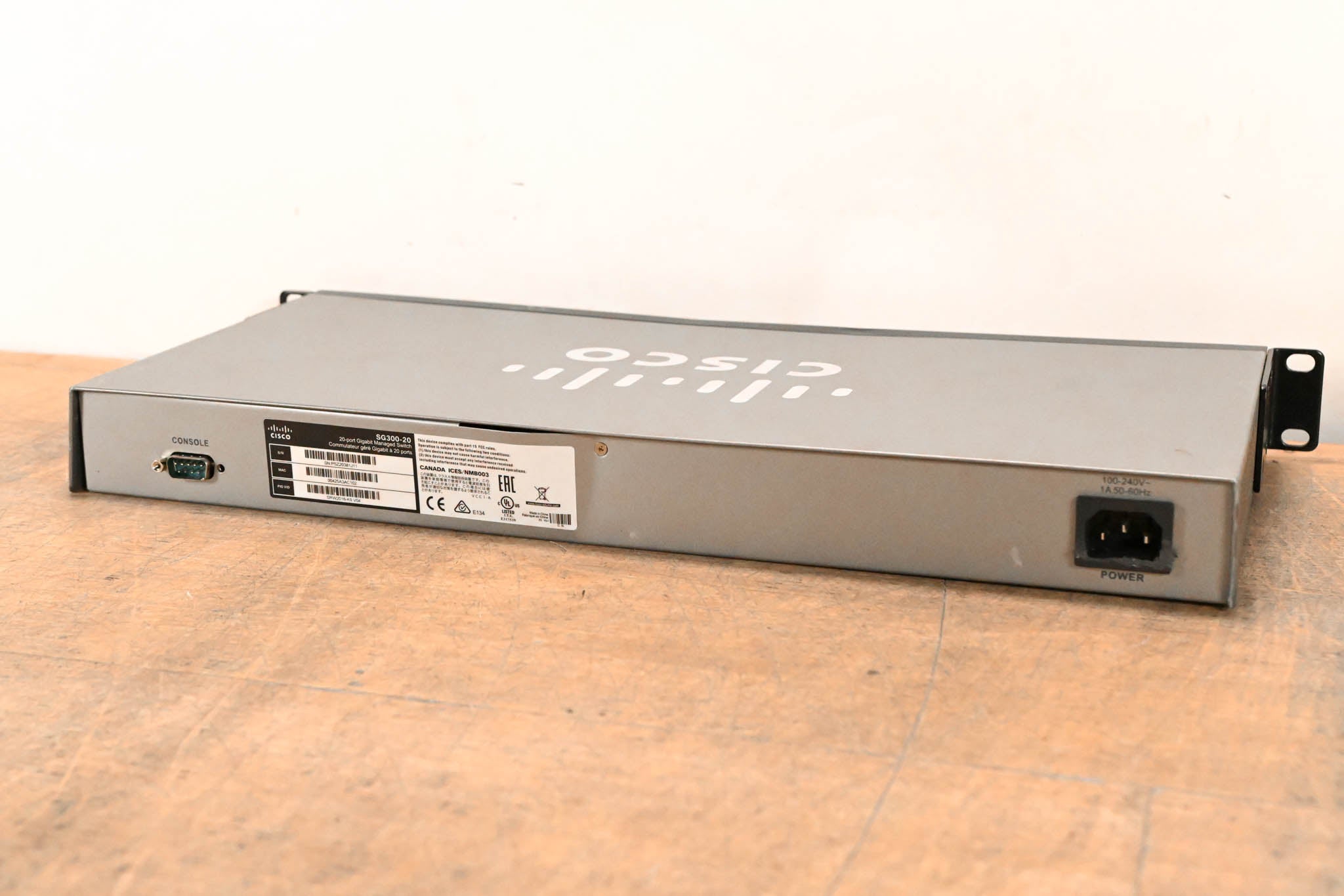 Cisco SG300-20 20-Port Gigabit Managed Switch