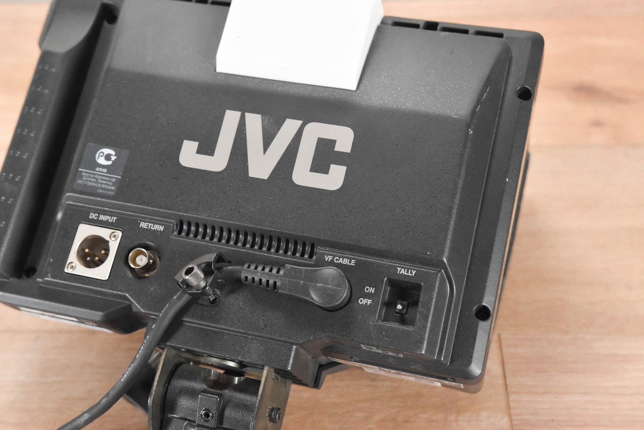 JVC VF-HP840U 8.4-in HD/SD Studio Viewfinder