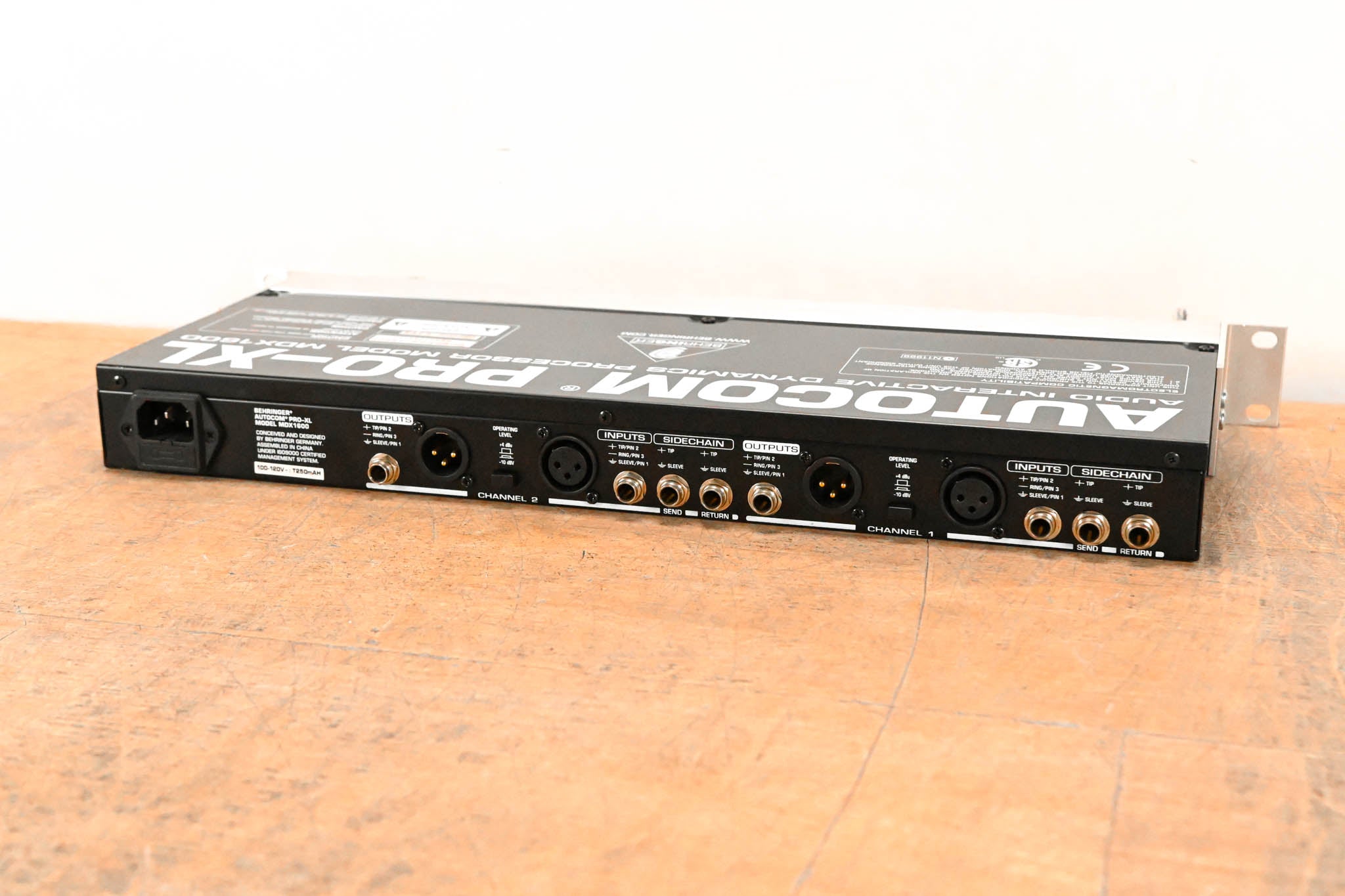 Behringer AUTOCOM Pro-XL MDX1600 Audio Interactive Dynamics Processor