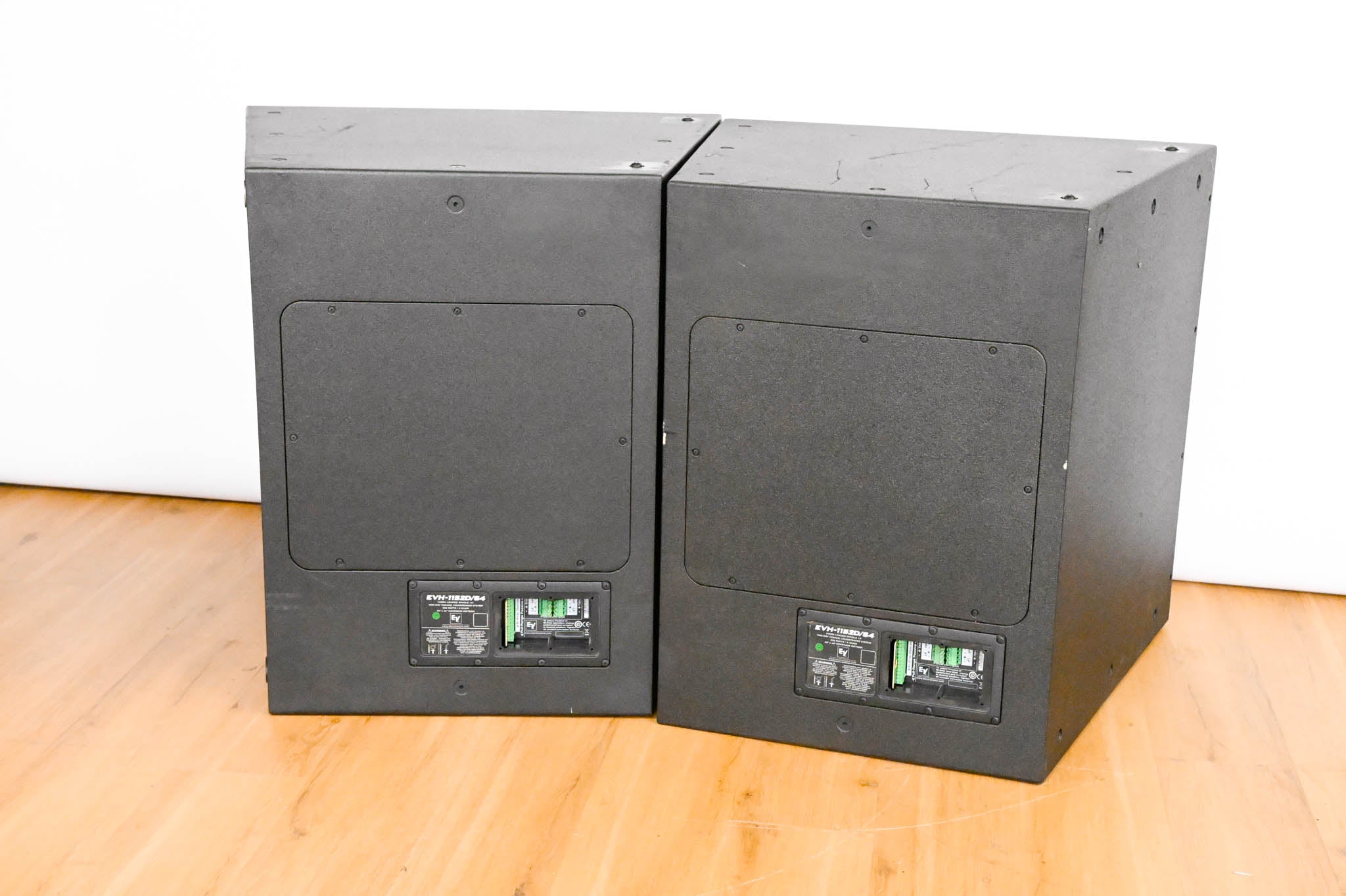 Electro-Voice (EV) EVH-1152D/64 15" 2-Way Passive Loudspeaker (PAIR)