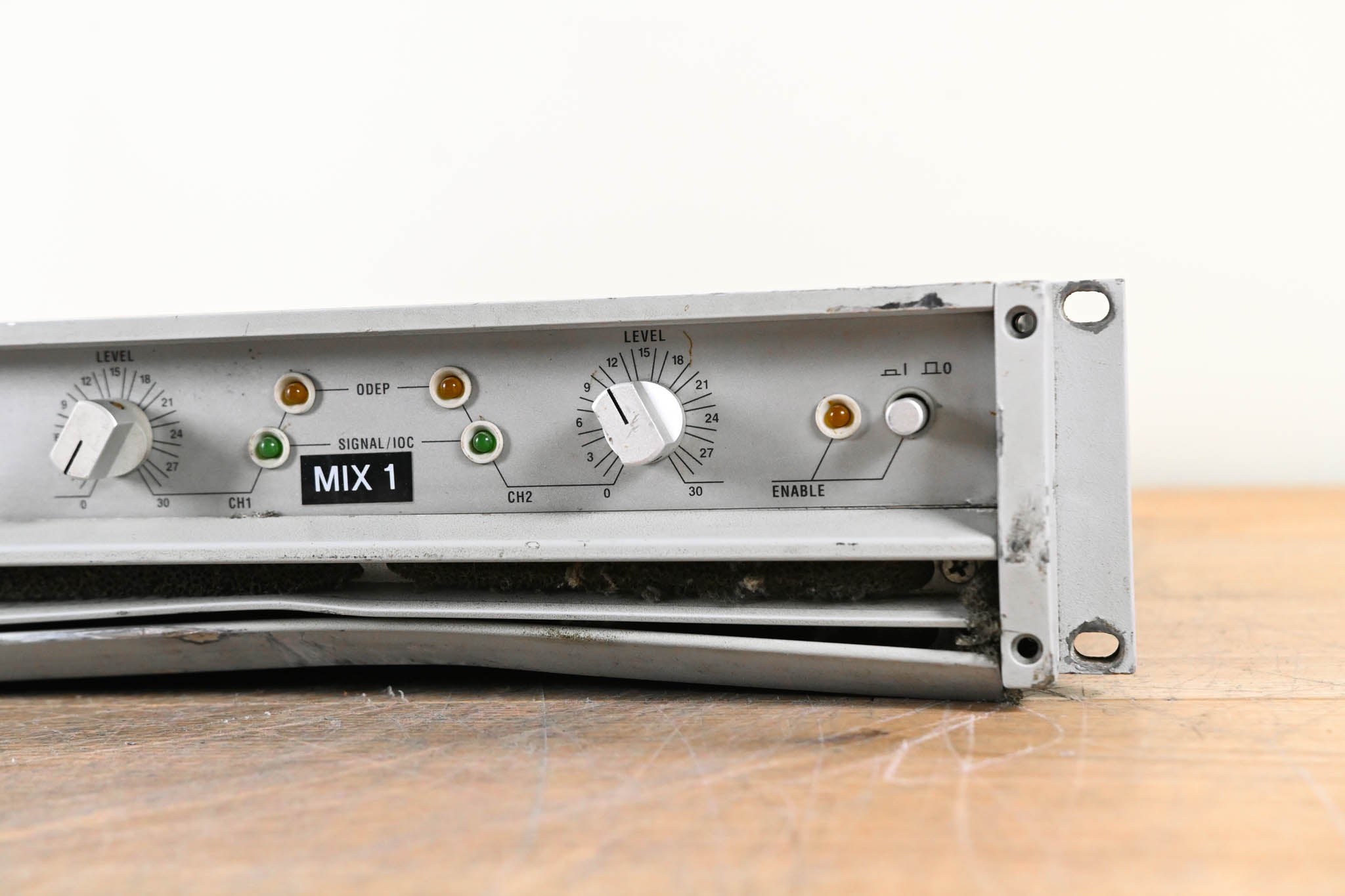 Crown Macro-Tech 36x12 2-Channel Power Amplifier