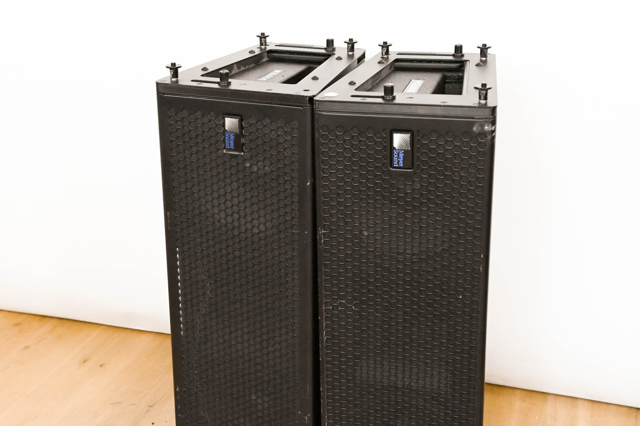 Meyer Sound M'elodie High-Power Curvilinear Array Loudspeaker (PAIR)