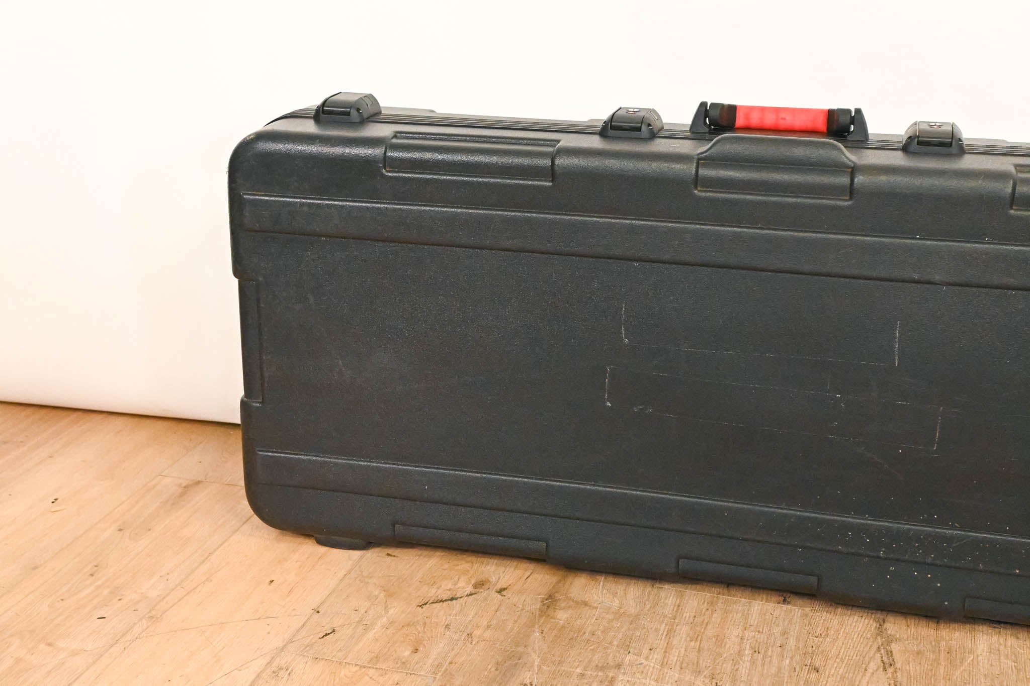 Gator Cases TSA Series 61 Key ATA Keyboard Case with Wheels