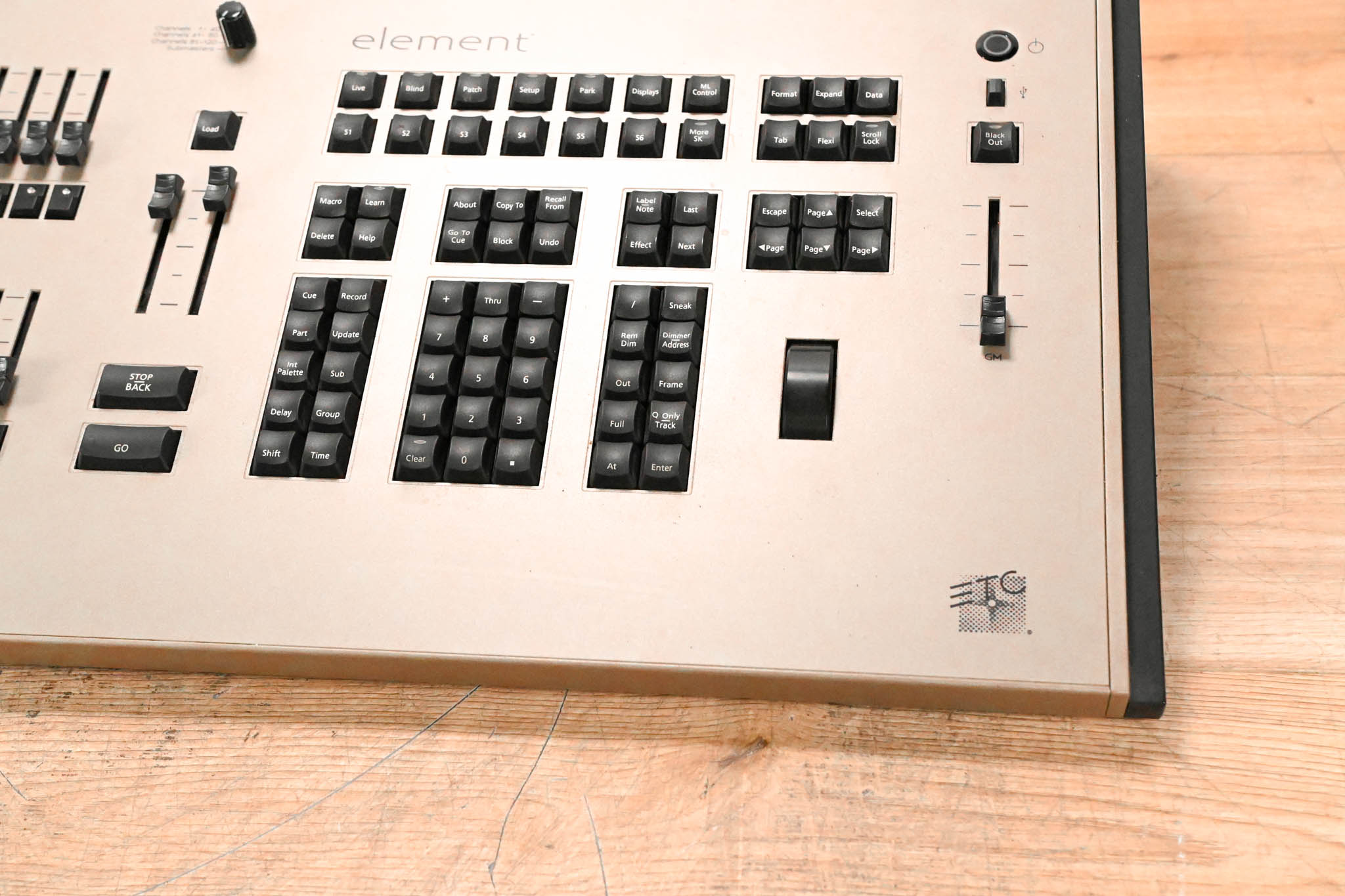 ETC Element 40-Fader 250-Channel Lighting Control Console