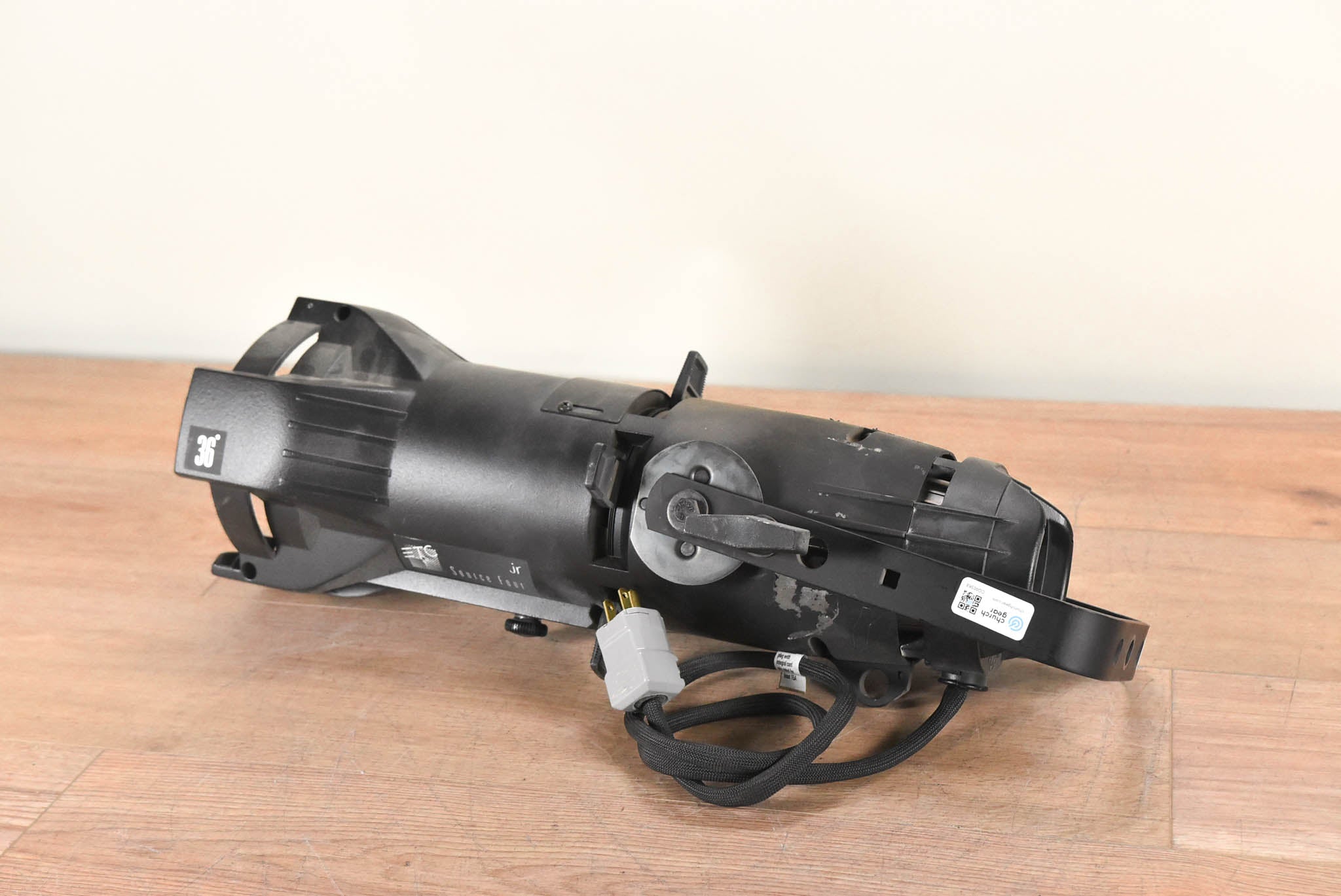 ETC Source Four Jr 36 Degree 575 Ellipsoidal Light