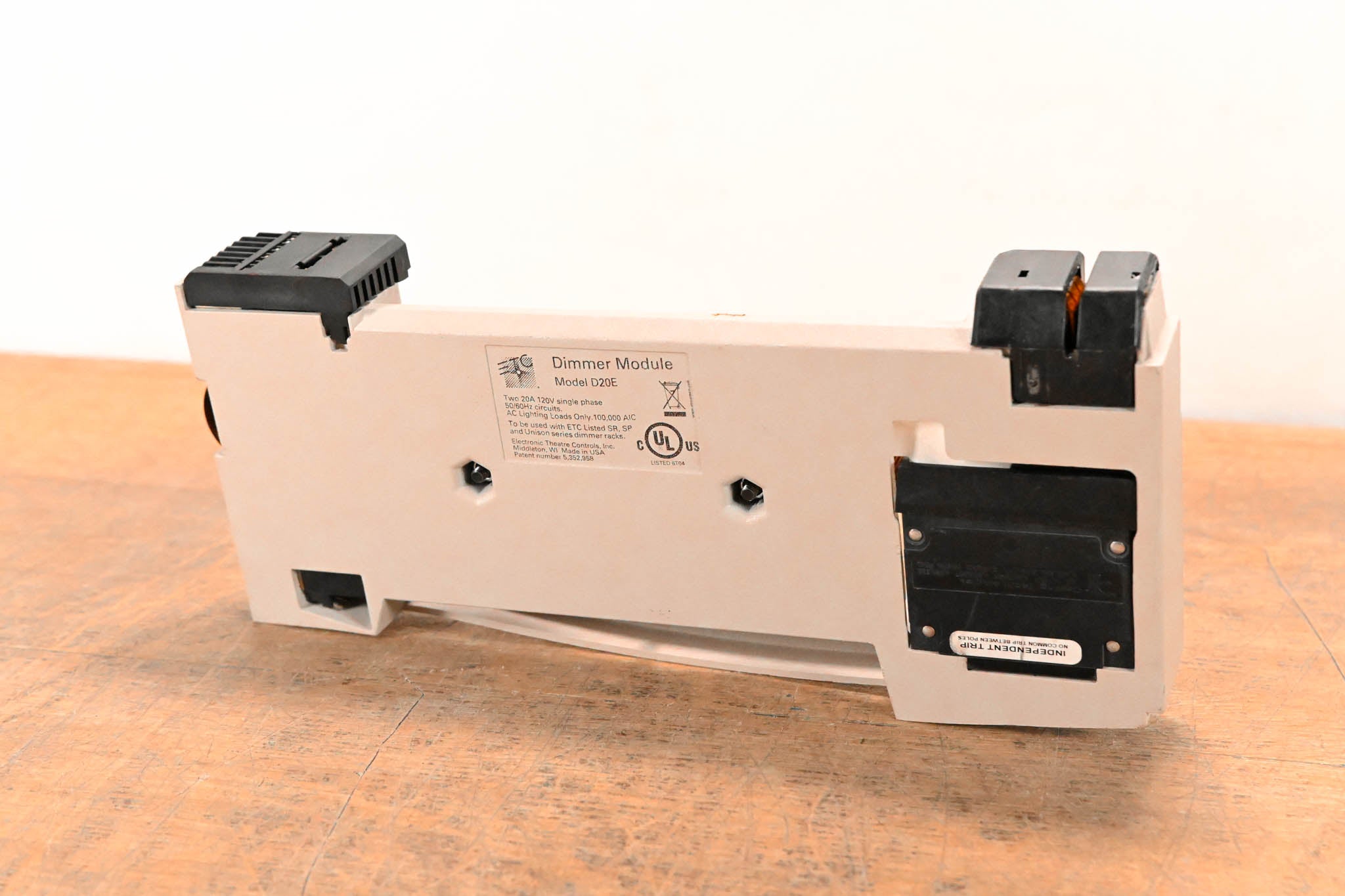 ETC D20E Dual 20A Dimmer Module