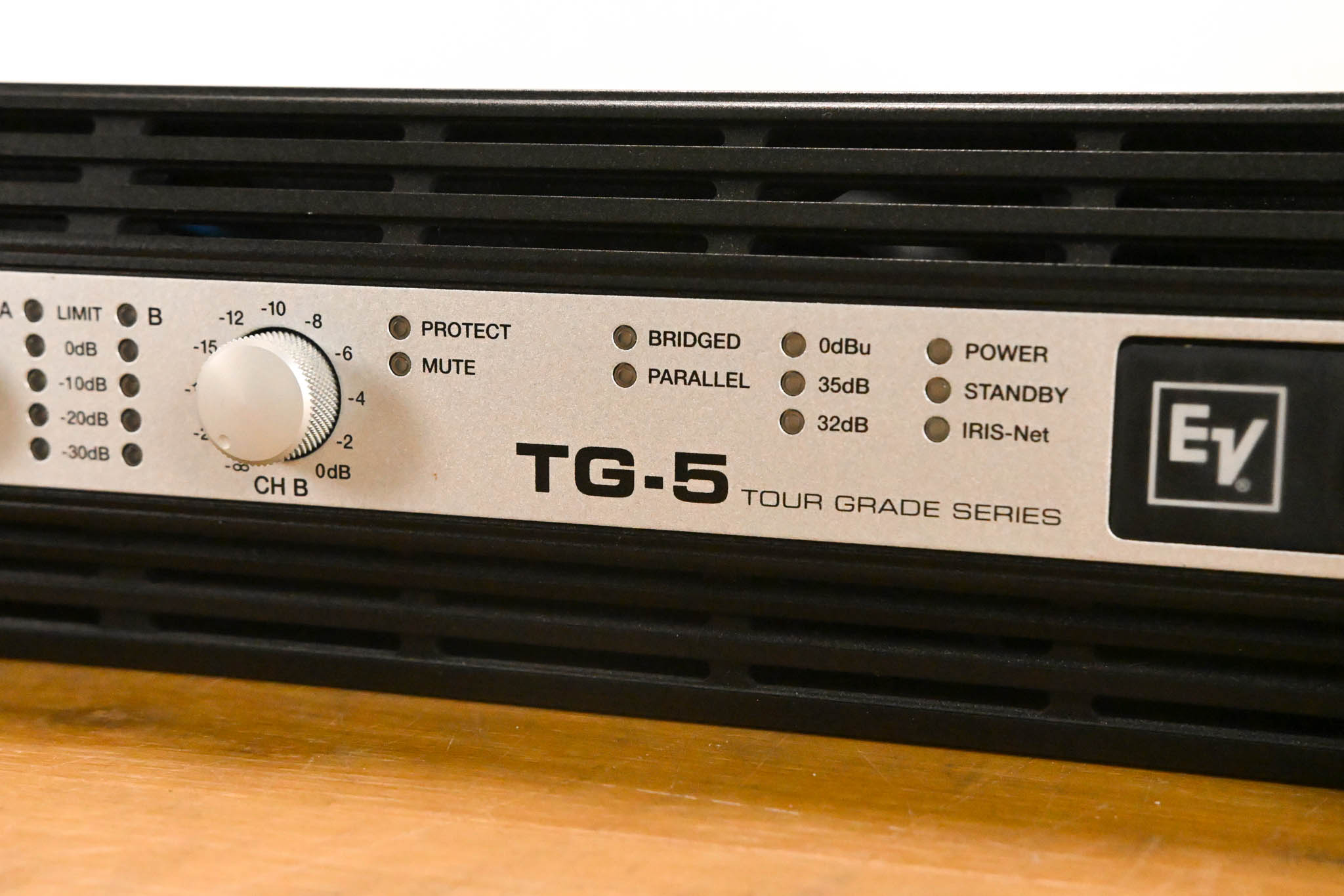 Electro-Voice (EV) TG-5 120V 2-Channel Tour Grade Power Amplifier