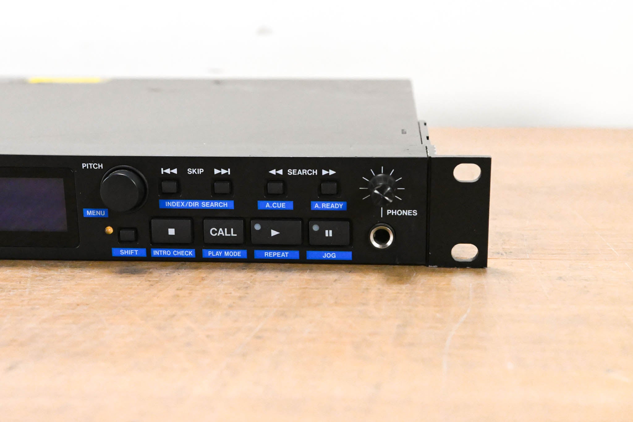 TASCAM CD-500B Rack-Mountable CD Player