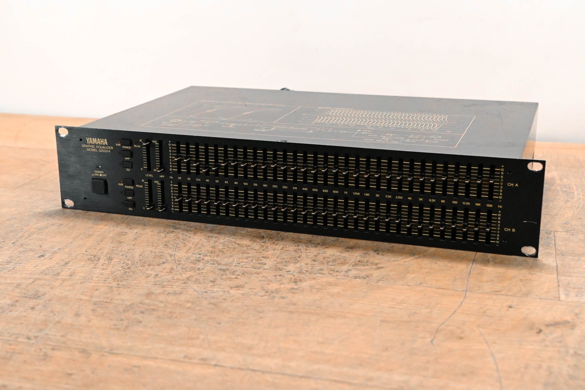 Yamaha Q2031A 2-Channel 31-Band Graphic Equalizer