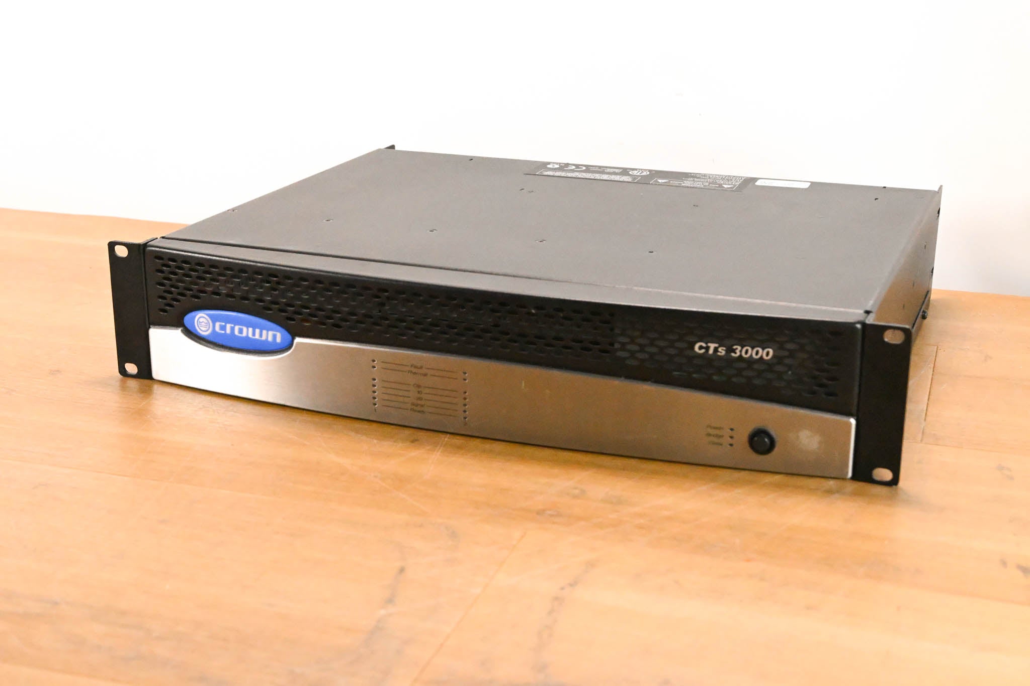 Crown CTs 3000 Two-Channel 1500W Power Amplifier