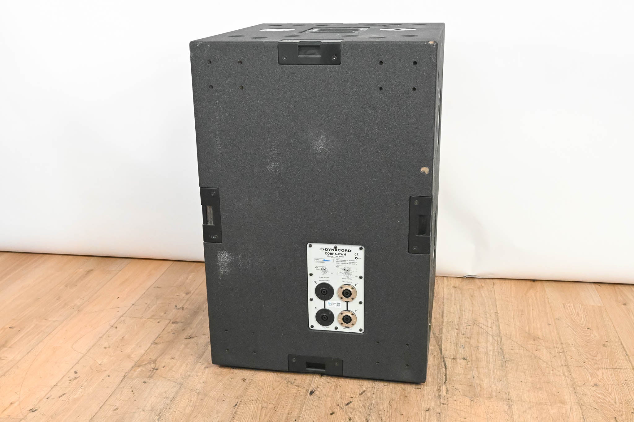 Dynacord COBRA-PWH Planar Waveguide Basshorn 18" Line Array Subwoofer