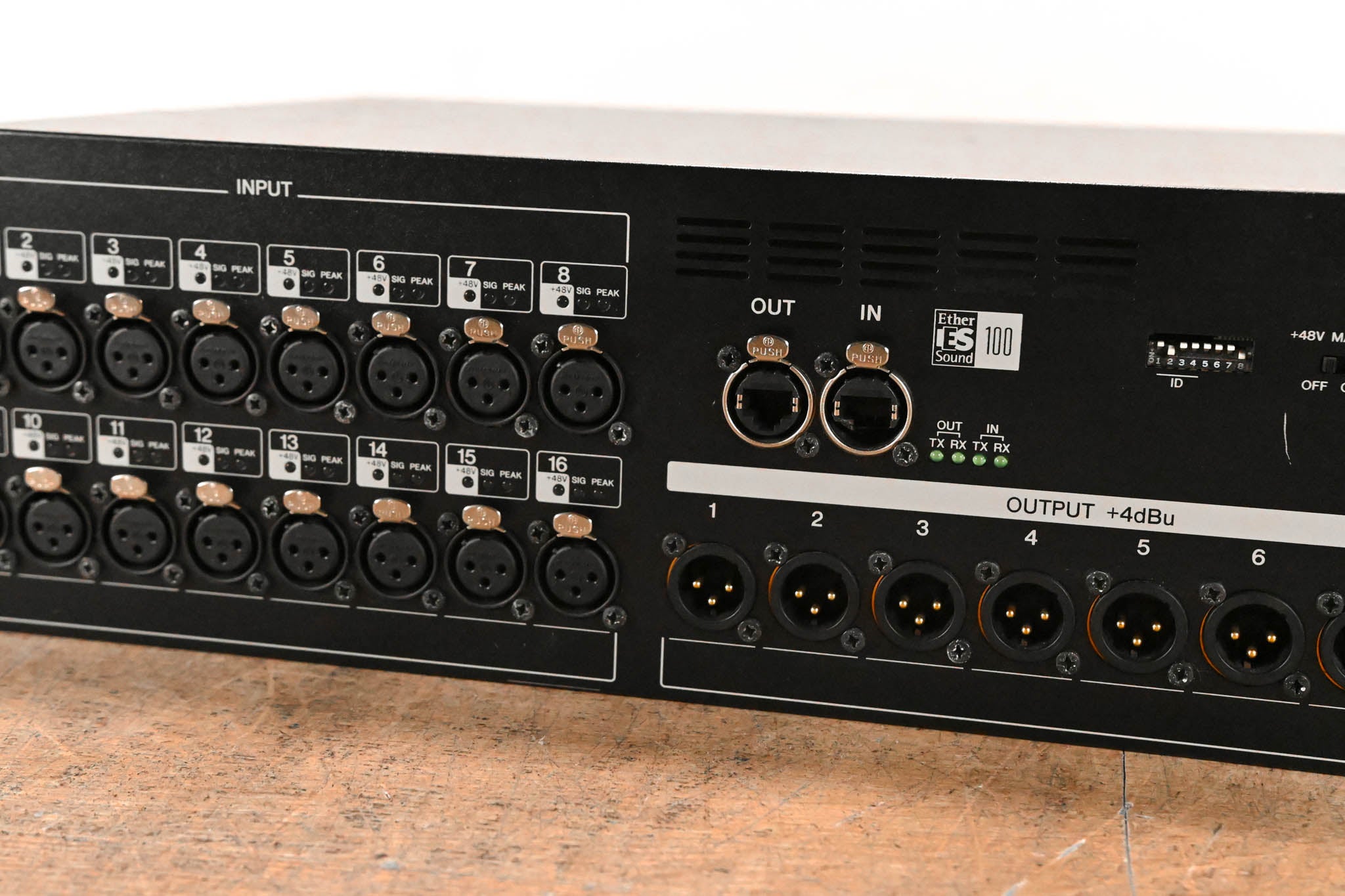 Yamaha SB168-ES 16-Channel EtherSound Stage Box
