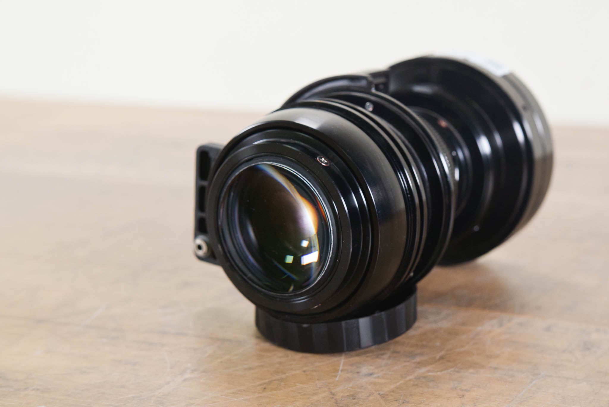 Barco CLD (1.5-2.2:1) Zoom Projector Lens