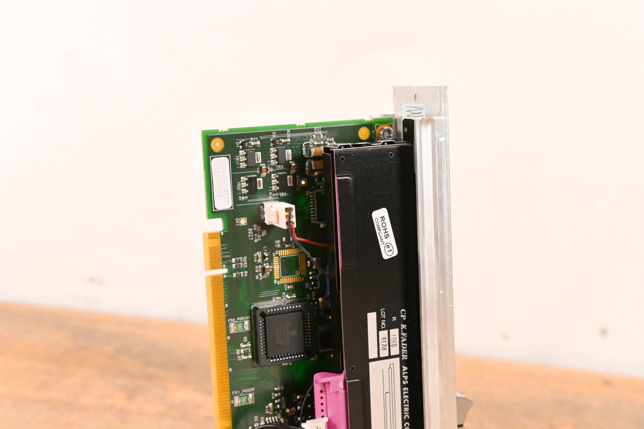 Solid State Logic C300 HD Motorized Fader Module – ALPS K-Fader Assembly