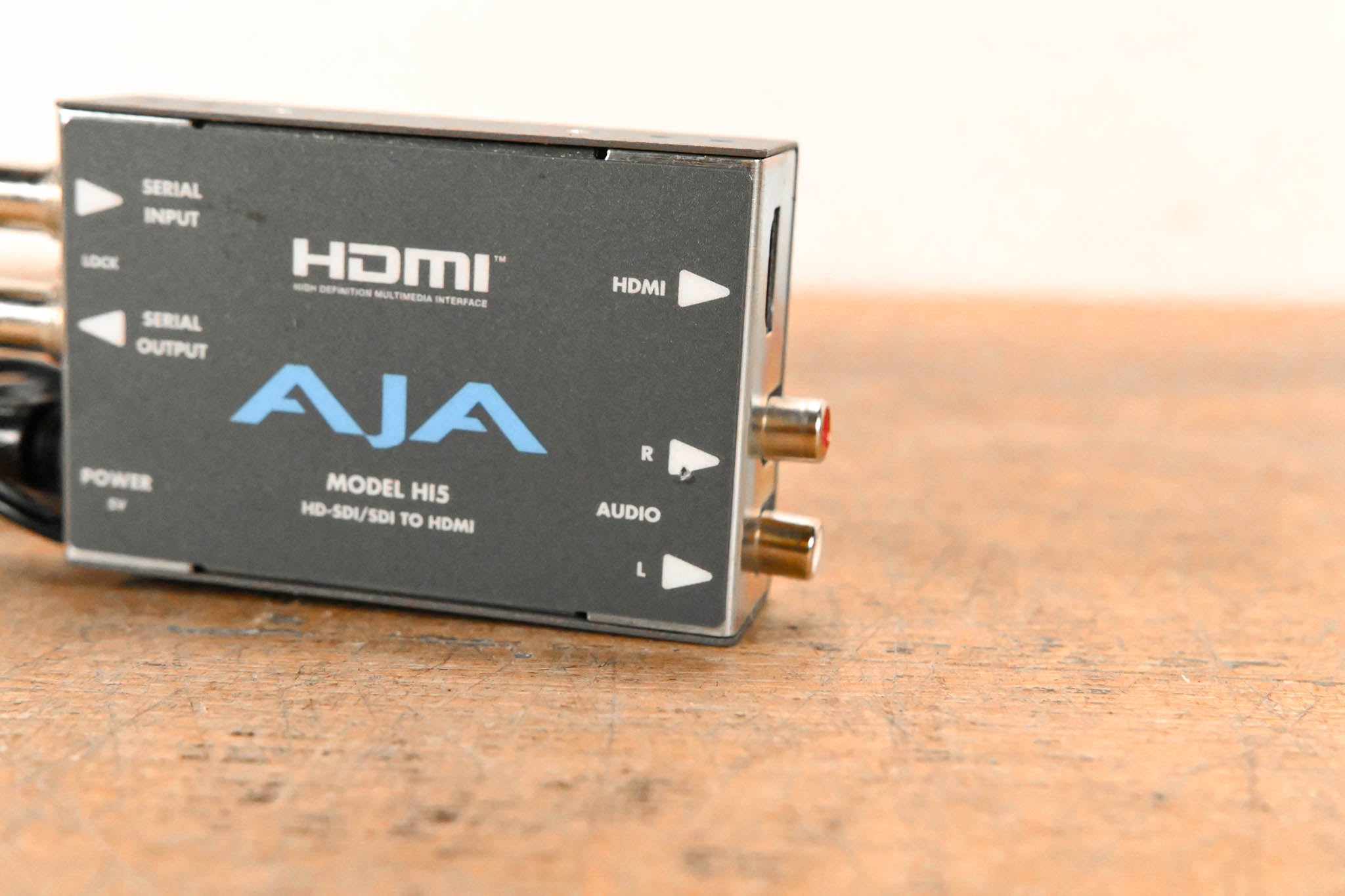 AJA HI5 HD/SD-SDI to HDMI Video and Audio Converter