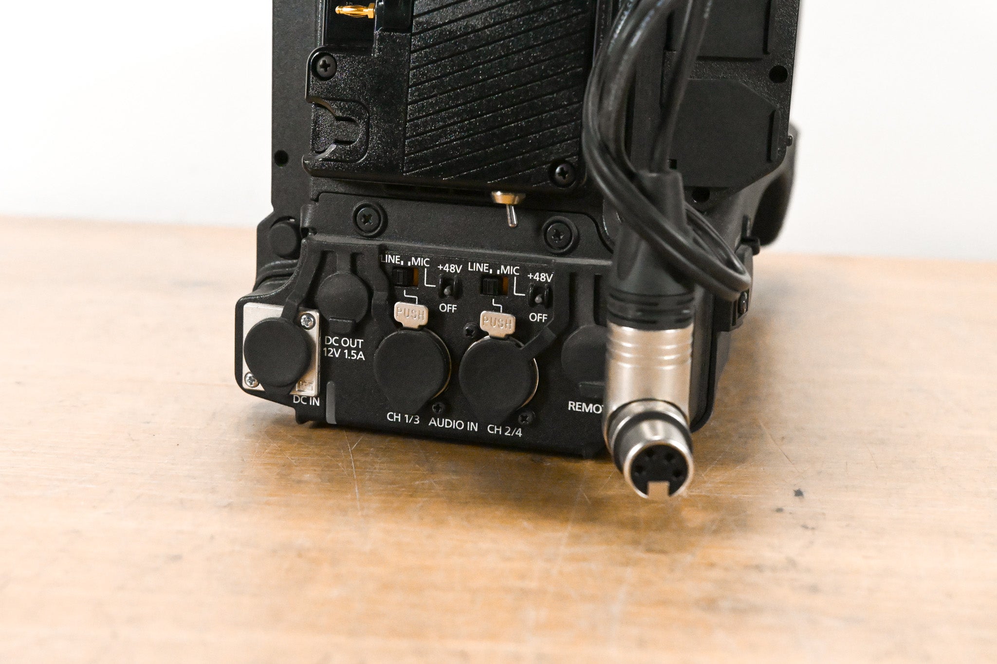 Panasonic AJ-PX800G P2 HD AVC-ULTRA Camcorder