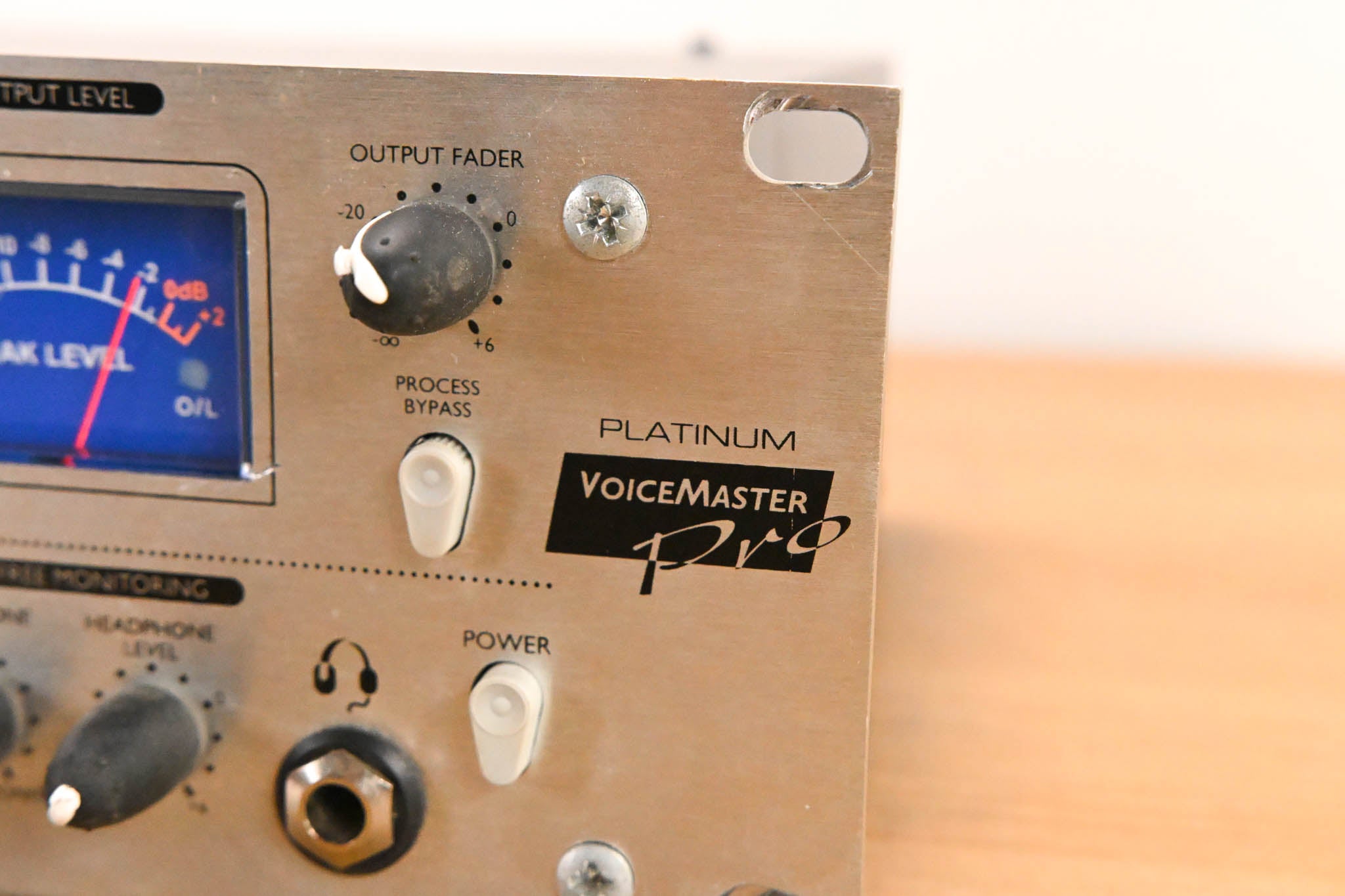 Focusrite Platinum VoiceMaster Pro One-Channel Mic Preamp