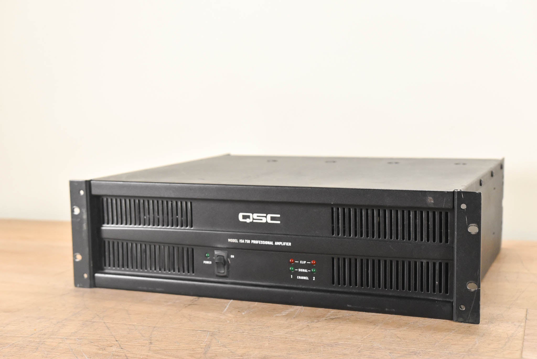 QSC ISA750 2-Channel Power Amplifier