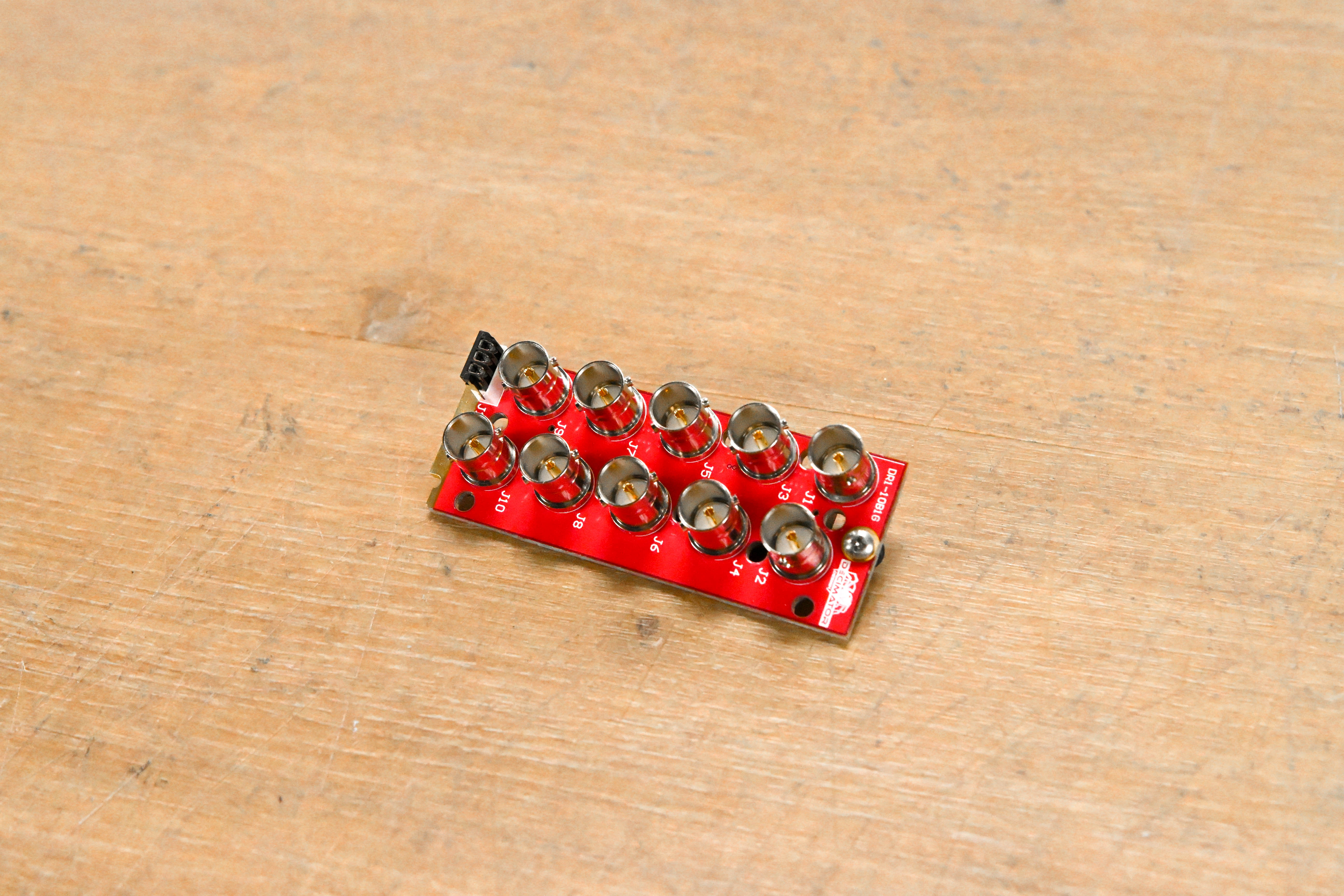 Decimator Design DR1-10B1G BNC Rear I/O Module