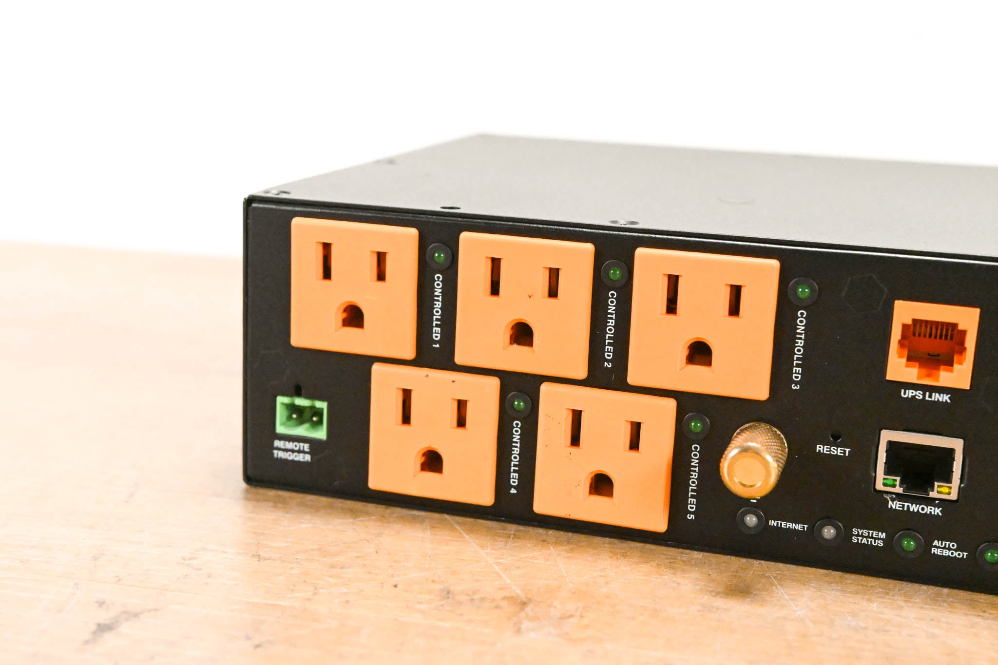 WattBox WB-300VB-IP-5 IP Power Conditioner WB357 - 5 Outlets