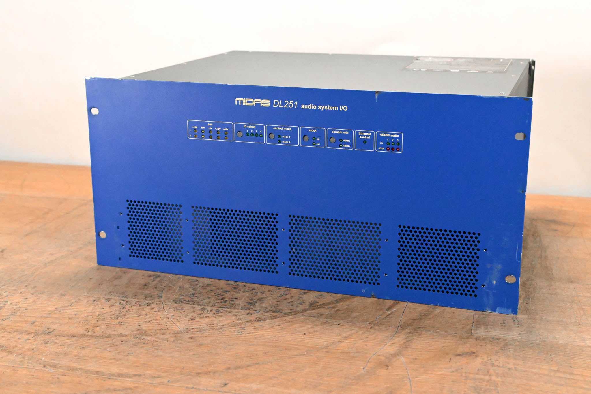Midas DL251 PRO Series 48-input / 16-output Stage Box